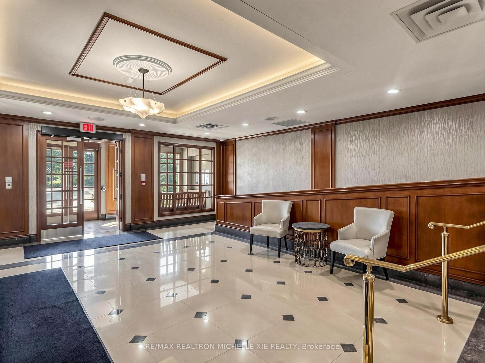 Photo 5 of Unit 411, 18 Concorde Place, North York, Banbury-Don Mills — HOMEH
