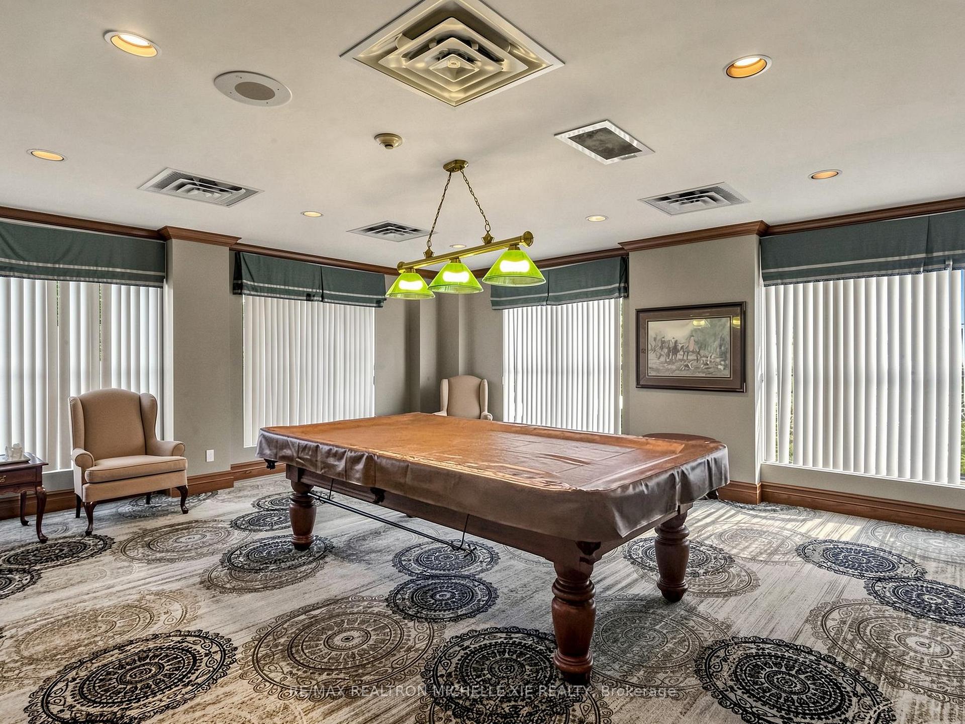 Photo 33 of Unit 411, 18 Concorde Place, North York, Banbury-Don Mills — HOMEH