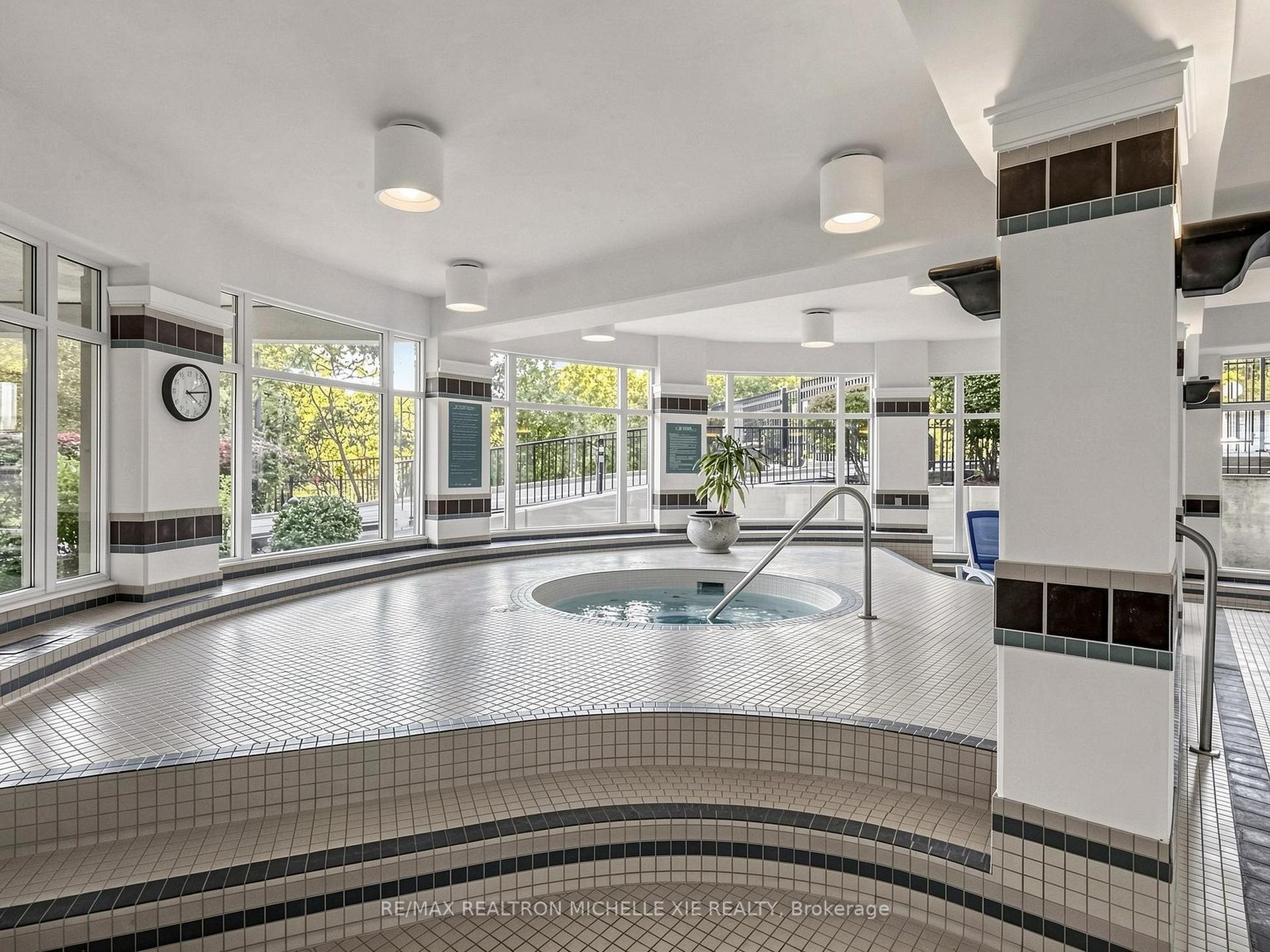 Photo 38 of Unit 411, 18 Concorde Place, North York, Banbury-Don Mills — HOMEH