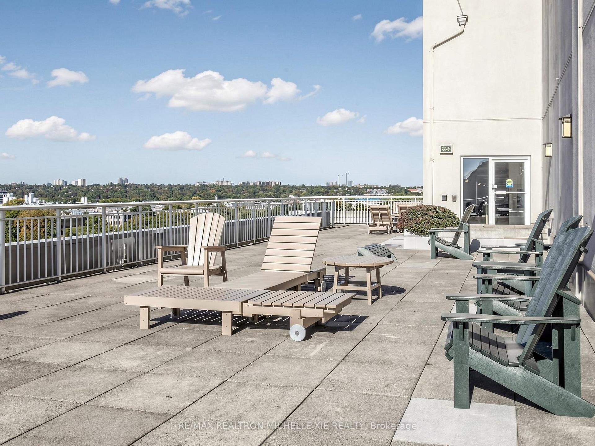 Photo 42 of Unit 411, 18 Concorde Place, North York, Banbury-Don Mills — HOMEH