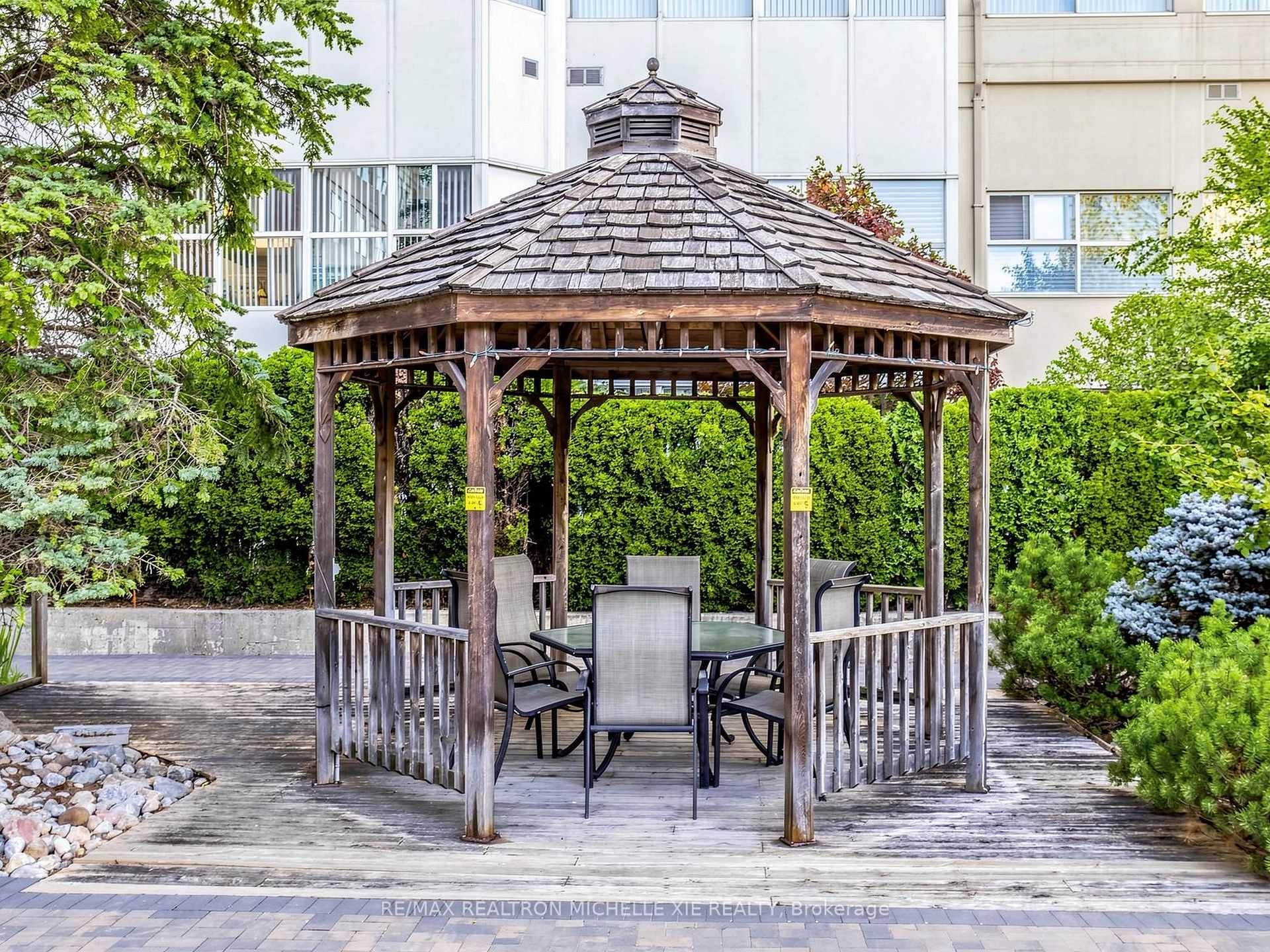 Photo 45 of Unit 411, 18 Concorde Place, North York, Banbury-Don Mills — HOMEH