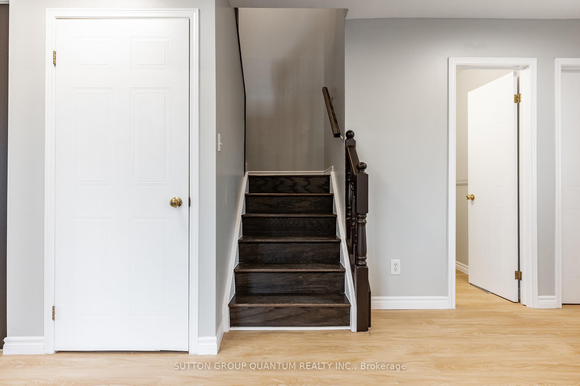 Photo 13 of Unit Upper, 48 White Sands Court, Kitchener, Laurentian Hills/Country Hills W — HOMEH