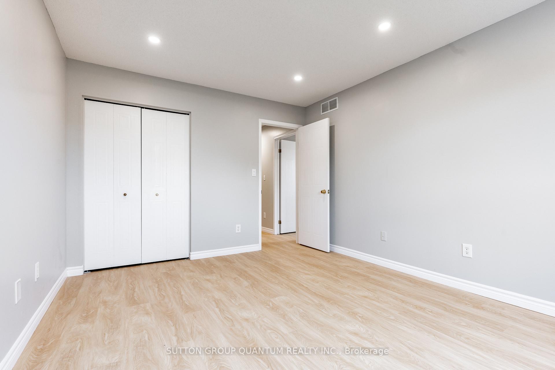 Photo 17 of Unit Upper, 48 White Sands Court, Kitchener, Laurentian Hills/Country Hills W — HOMEH