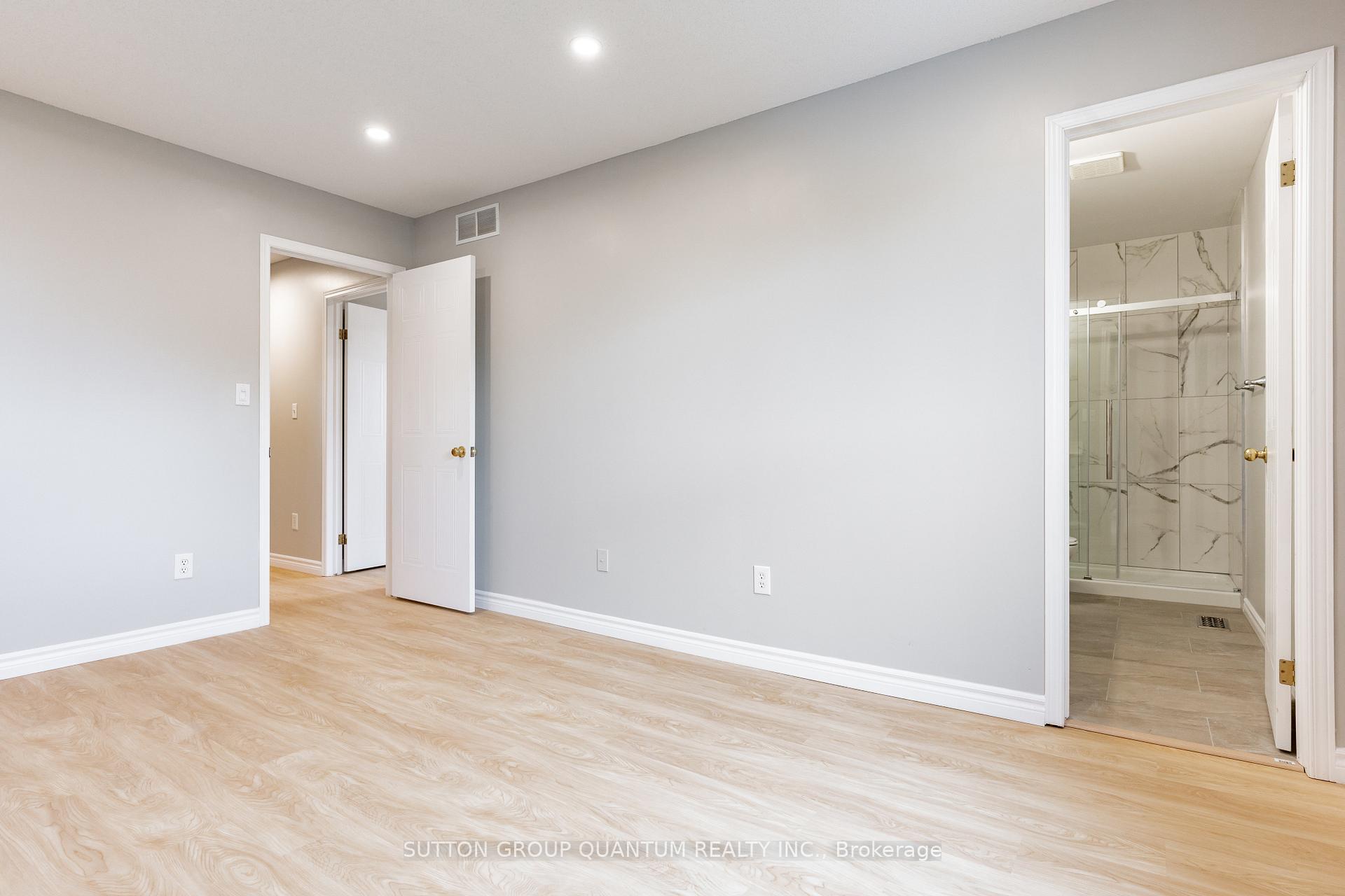 Photo 18 of Unit Upper, 48 White Sands Court, Kitchener, Laurentian Hills/Country Hills W — HOMEH