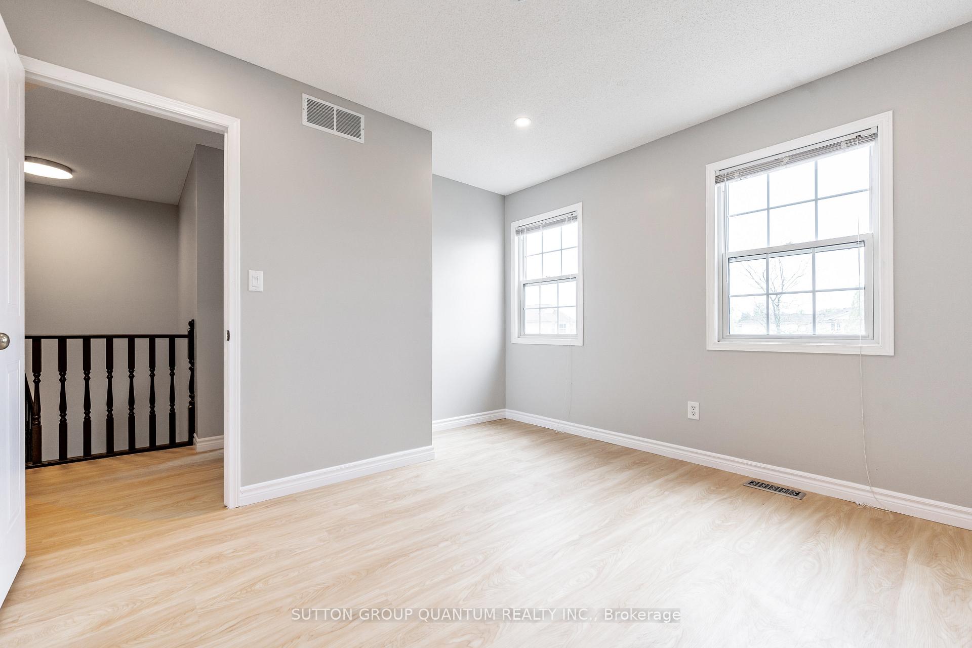 Photo 22 of Unit Upper, 48 White Sands Court, Kitchener, Laurentian Hills/Country Hills W — HOMEH