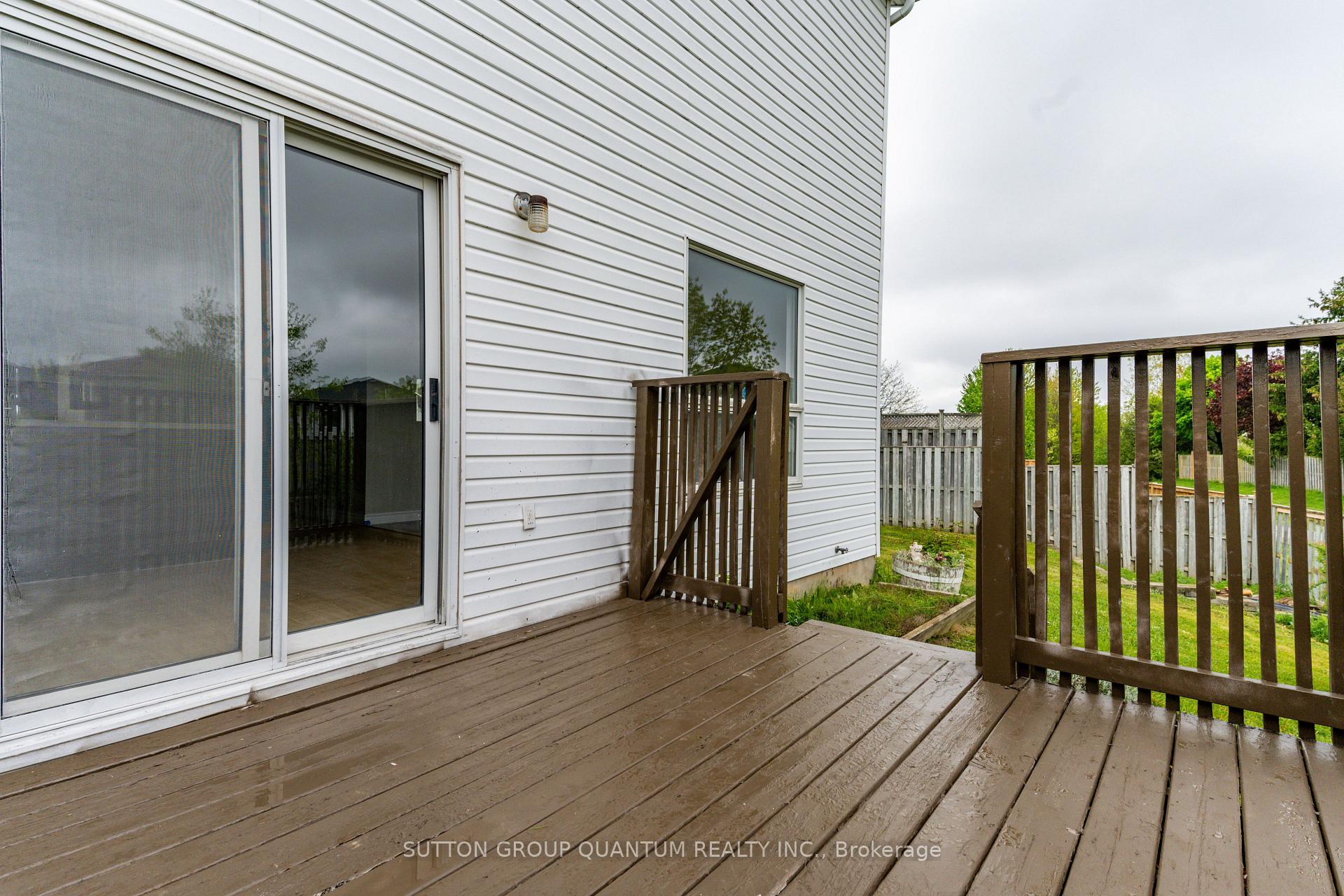 Photo 27 of Unit Upper, 48 White Sands Court, Kitchener, Laurentian Hills/Country Hills W — HOMEH