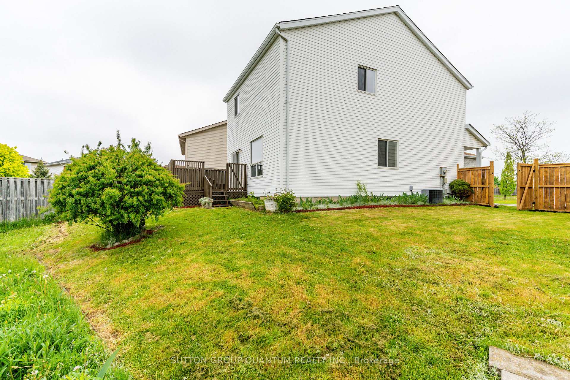 Photo 29 of Unit Upper, 48 White Sands Court, Kitchener, Laurentian Hills/Country Hills W — HOMEH