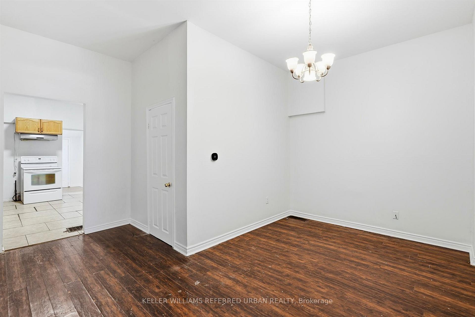 Photo 8 of 52 Cathcart Street, Hamilton, Beasley — HOMEH