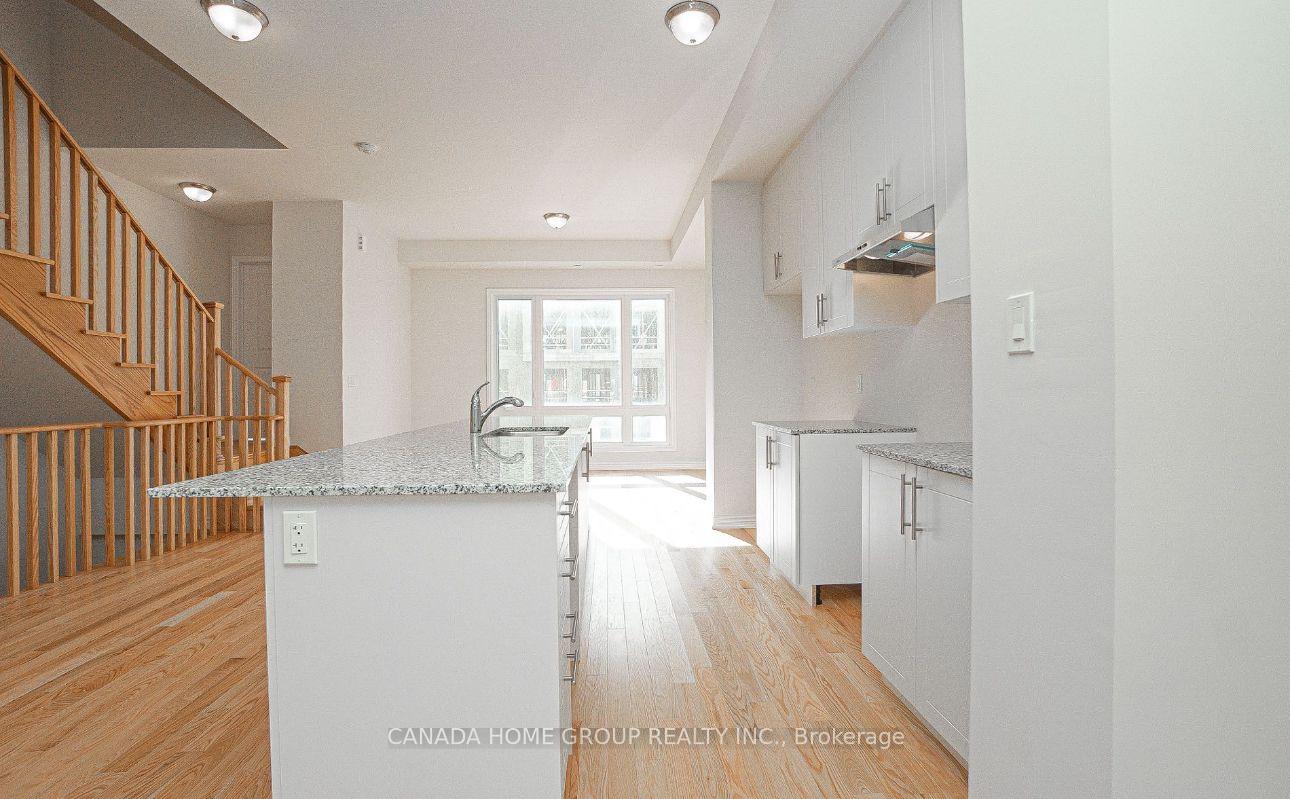 Photo 4 of 3099 Meadowridge Drive, Oakville, Joshua Meadows — HOMEH