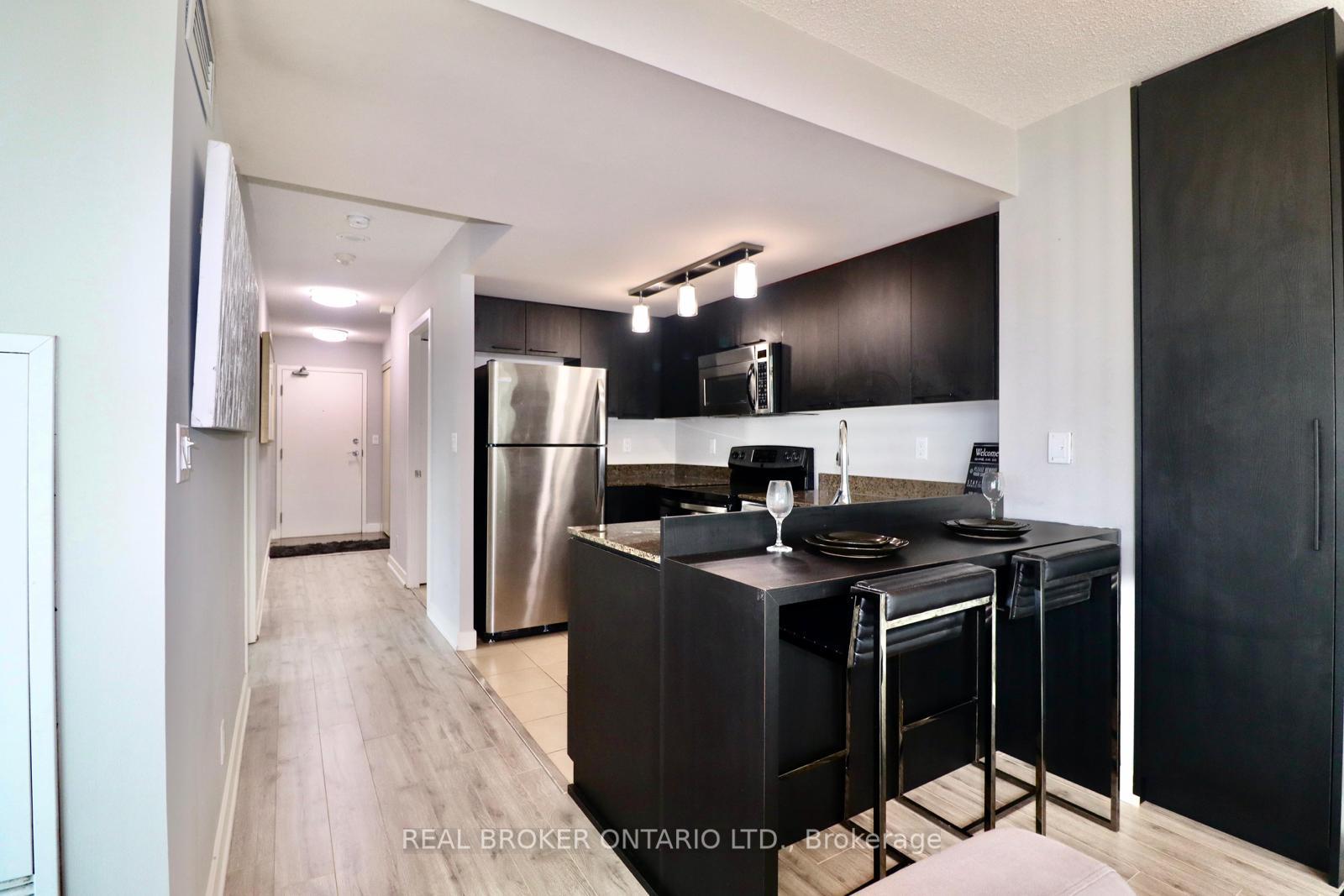 Photo 2 of Unit 1902, 381 Front Street, Toronto, Waterfront Communities — HOMEH
