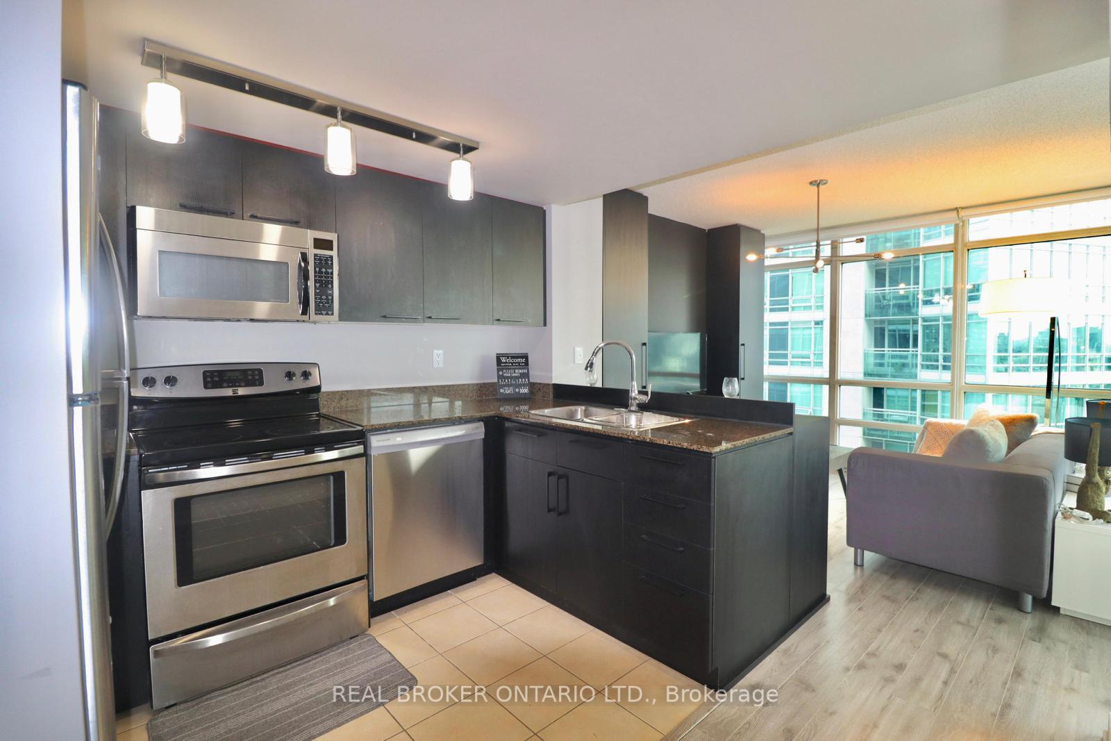 Photo 13 of Unit 1902, 381 Front Street, Toronto, Waterfront Communities — HOMEH