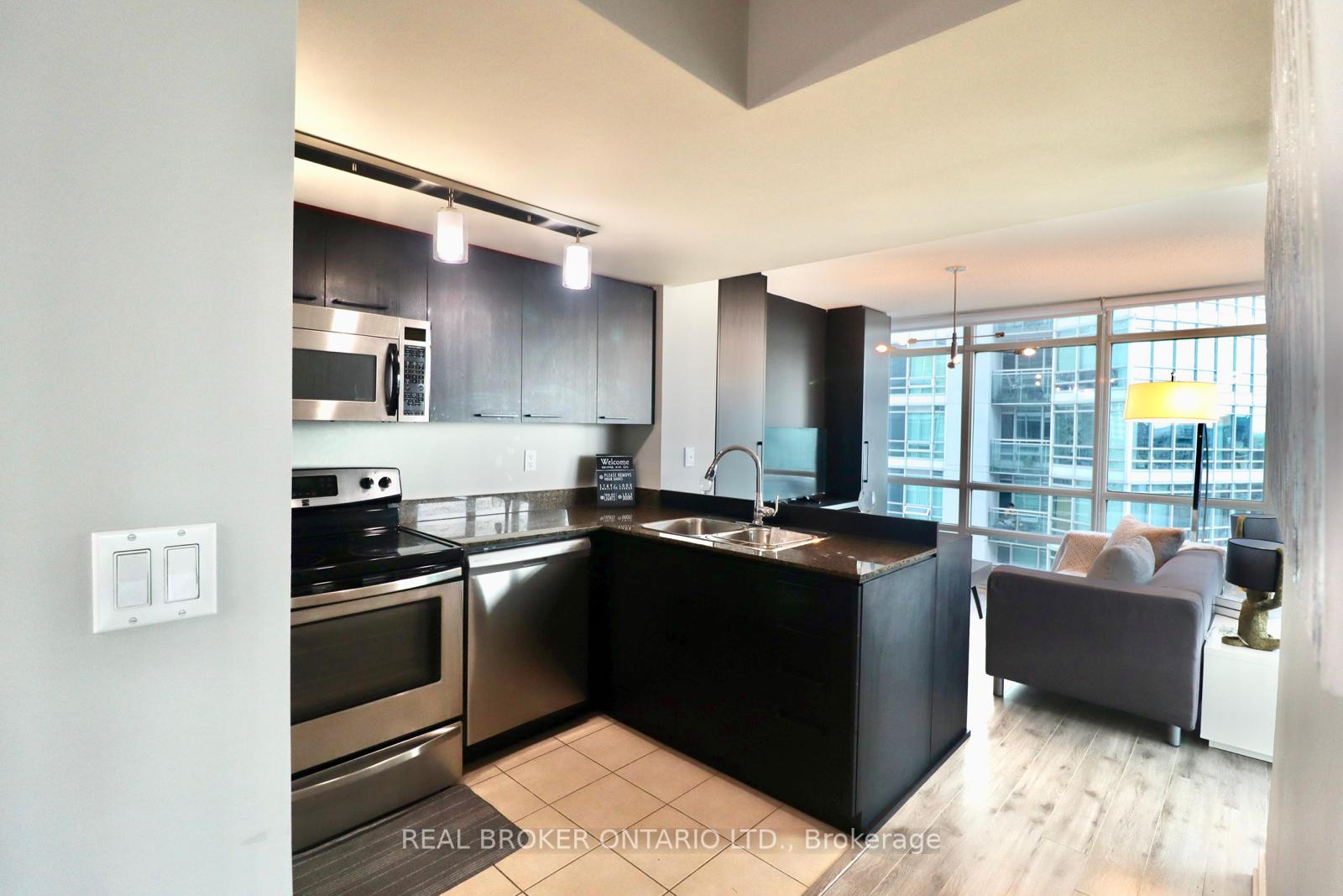 Photo 23 of Unit 1902, 381 Front Street, Toronto, Waterfront Communities — HOMEH