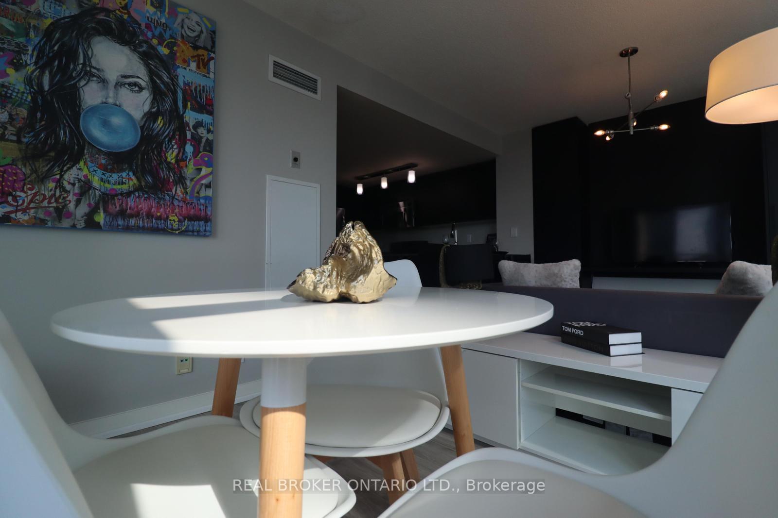 Photo 29 of Unit 1902, 381 Front Street, Toronto, Waterfront Communities — HOMEH