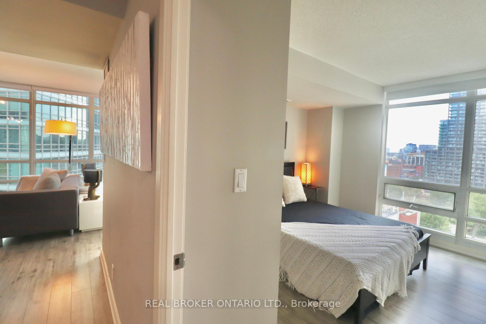 Photo 30 of Unit 1902, 381 Front Street, Toronto, Waterfront Communities — HOMEH