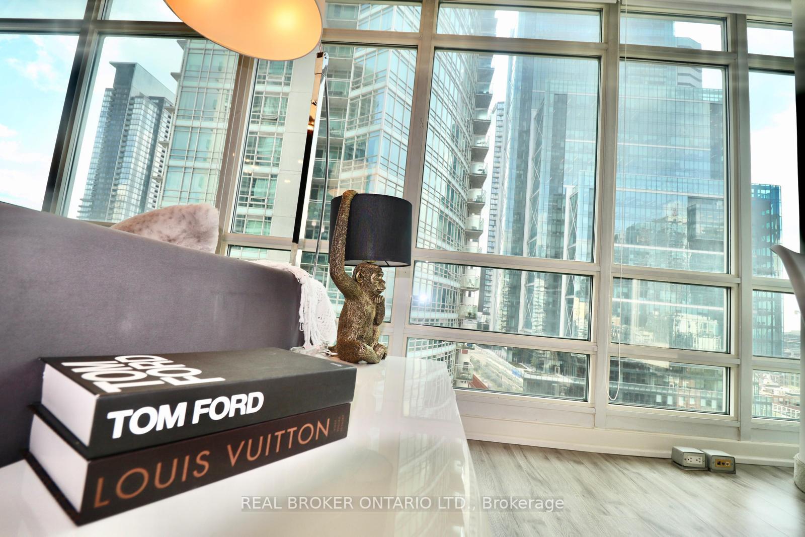 Photo 32 of Unit 1902, 381 Front Street, Toronto, Waterfront Communities — HOMEH
