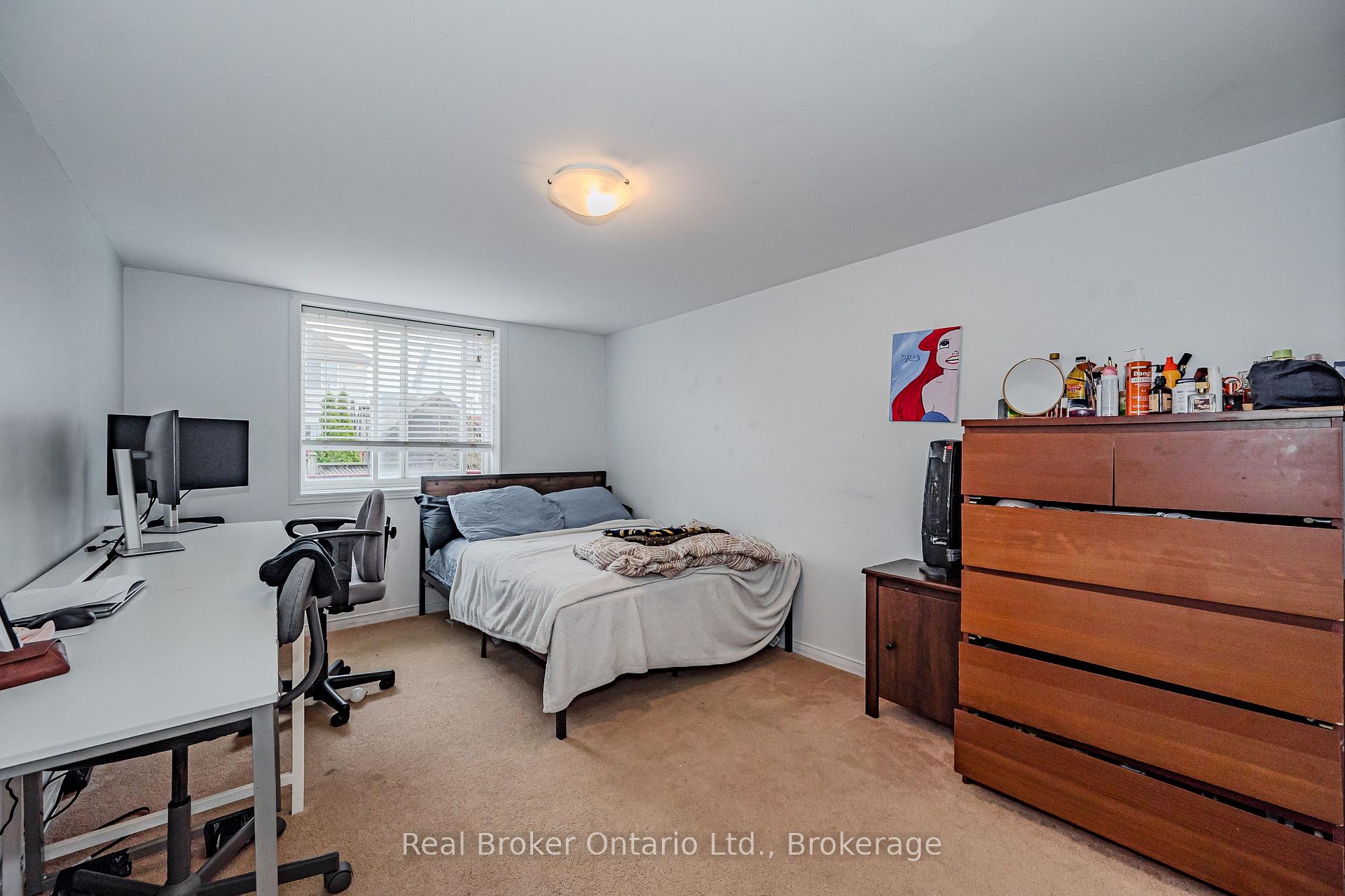 Photo 15 of Unit B, 14 Southcreek Trail, Guelph, Kortright West — HOMEH