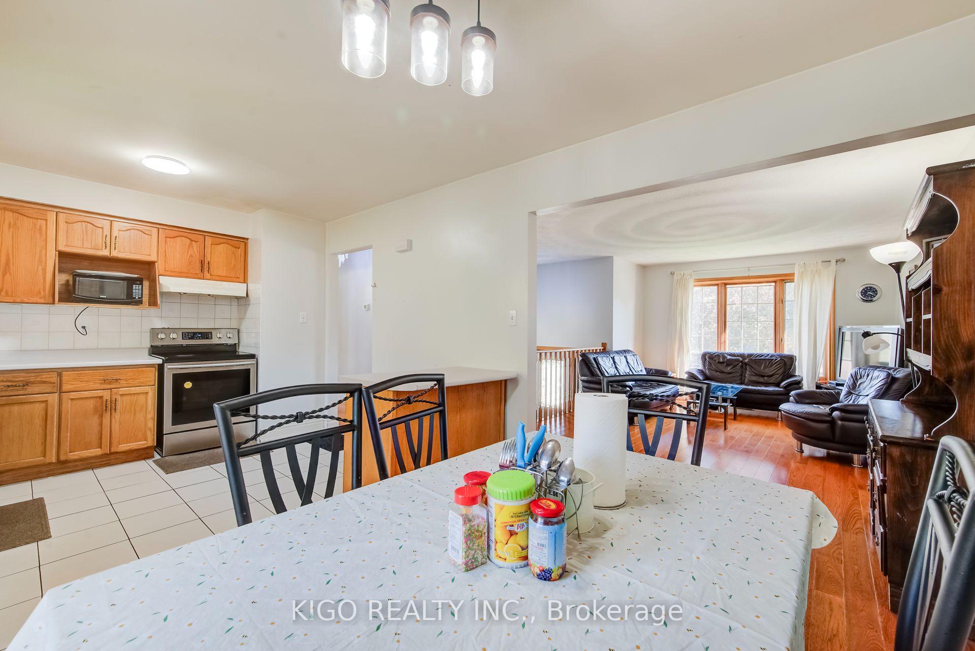 Photo 15 of 172 Taylor Avenue, Cambridge, Christopher-Champlain — HOMEH