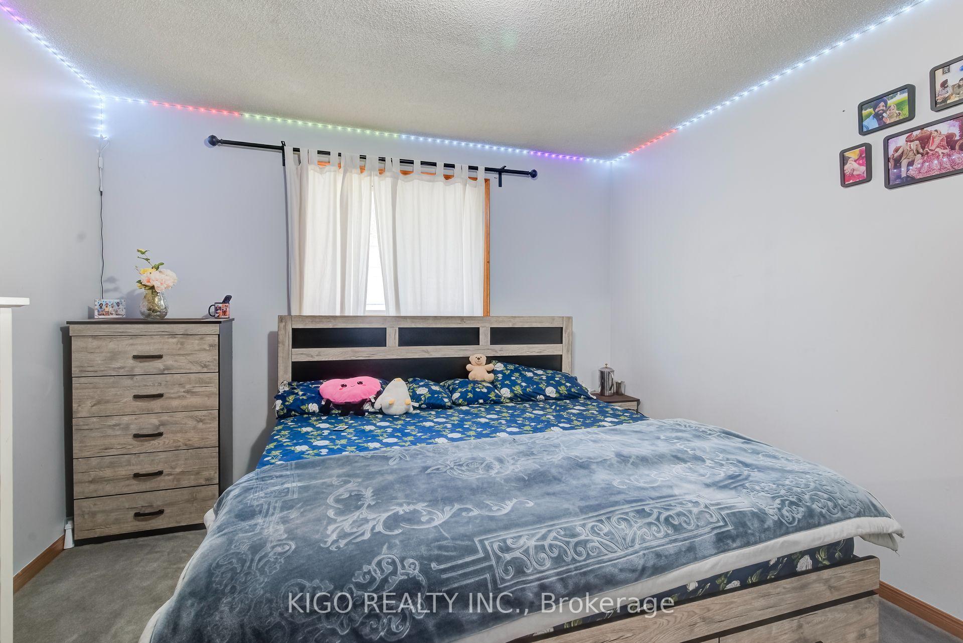 Photo 20 of 172 Taylor Avenue, Cambridge, Christopher-Champlain — HOMEH