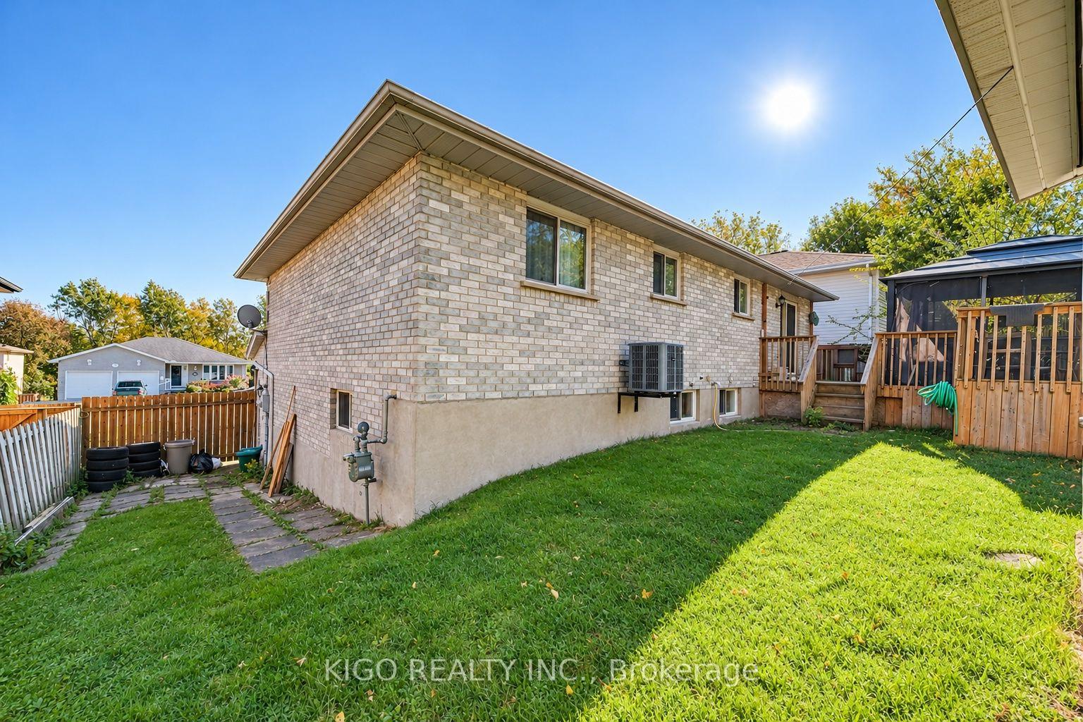 Photo 36 of 172 Taylor Avenue, Cambridge, Christopher-Champlain — HOMEH