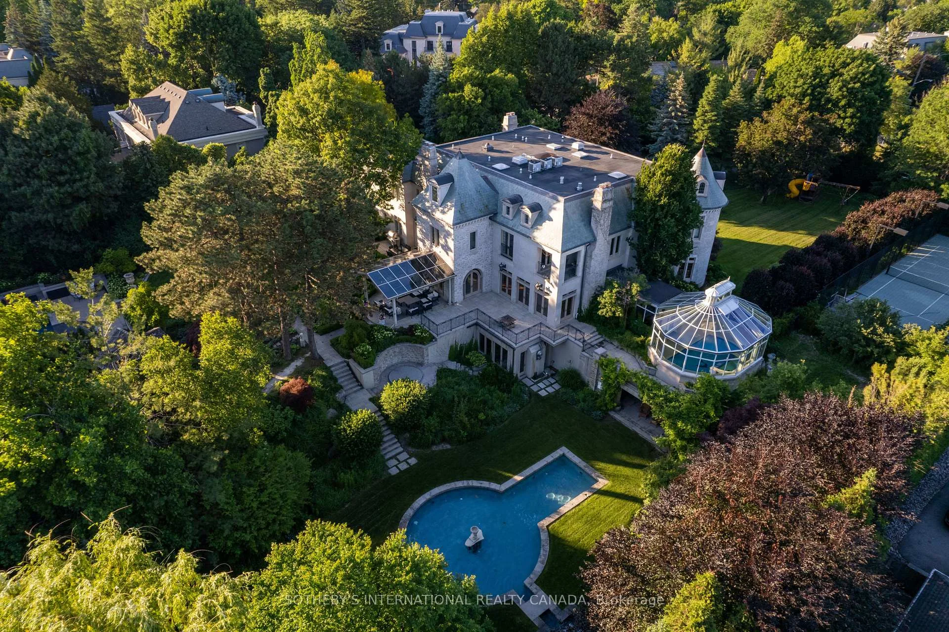 Photo 18 of 45 & 51 Bayview Ridge, North York, Bridle Path-Sunnybrook-York Mills — HOMEH