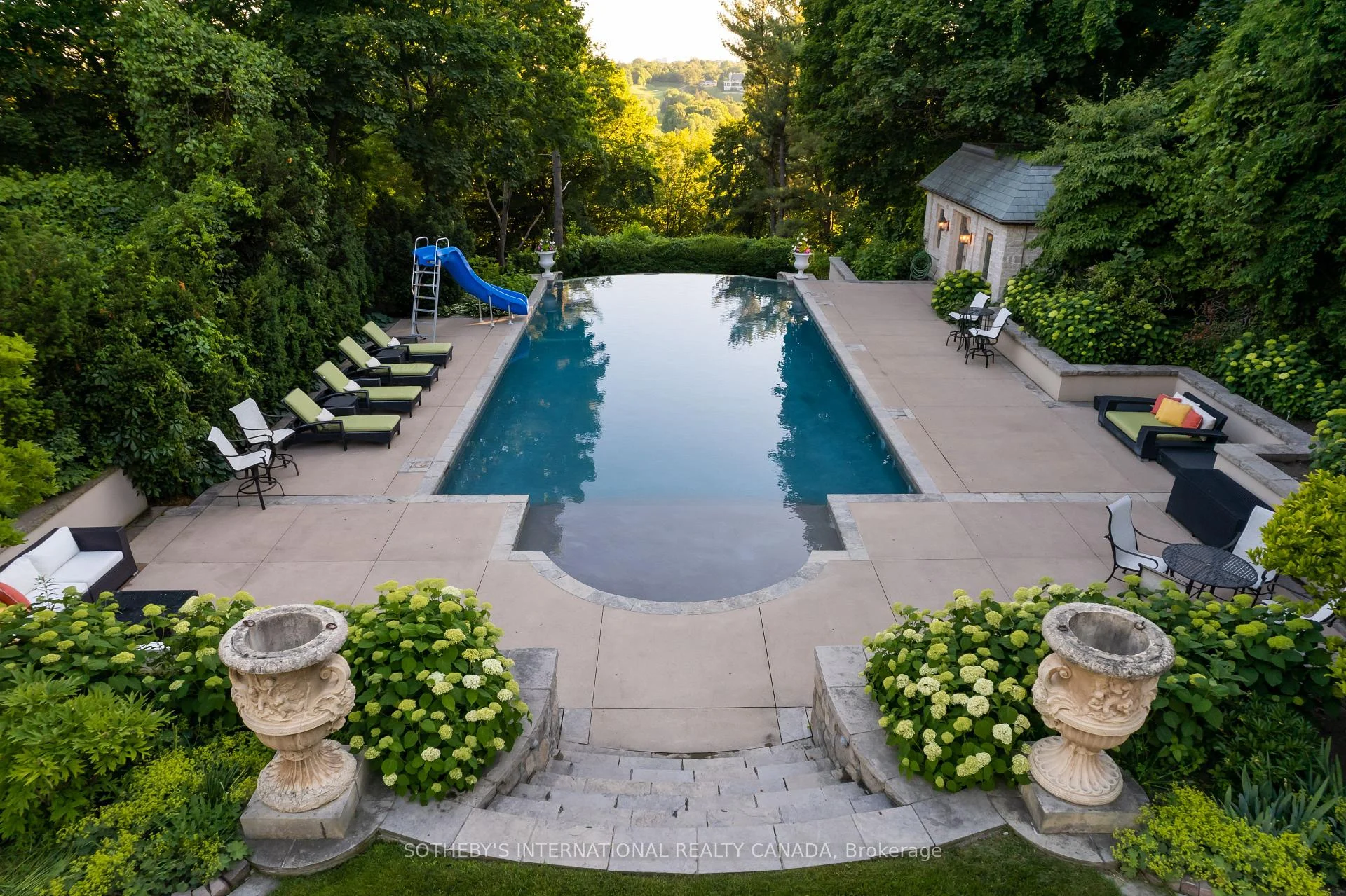 Photo 19 of 45 & 51 Bayview Ridge, North York, Bridle Path-Sunnybrook-York Mills — HOMEH