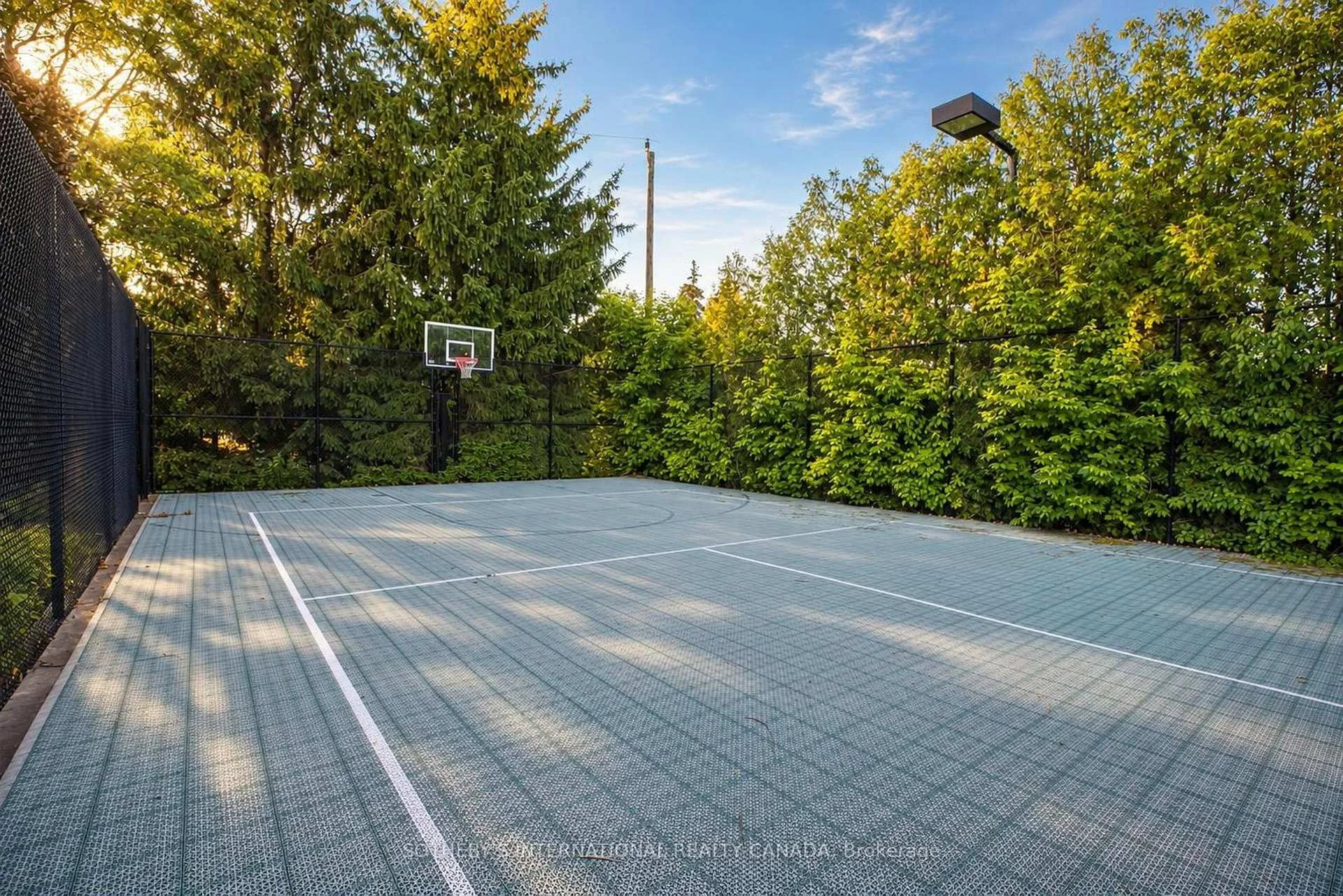 Photo 33 of 45 & 51 Bayview Ridge, North York, Bridle Path-Sunnybrook-York Mills — HOMEH