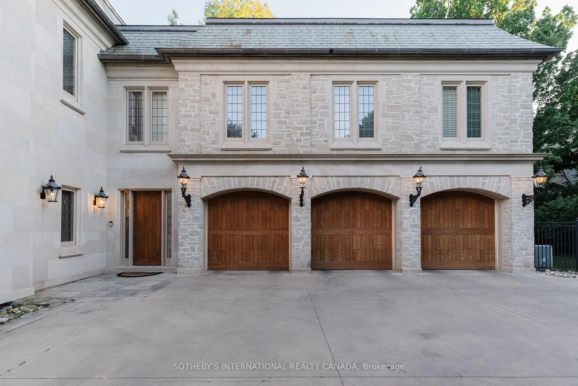 Photo 36 of 45 & 51 Bayview Ridge, North York, Bridle Path-Sunnybrook-York Mills — HOMEH