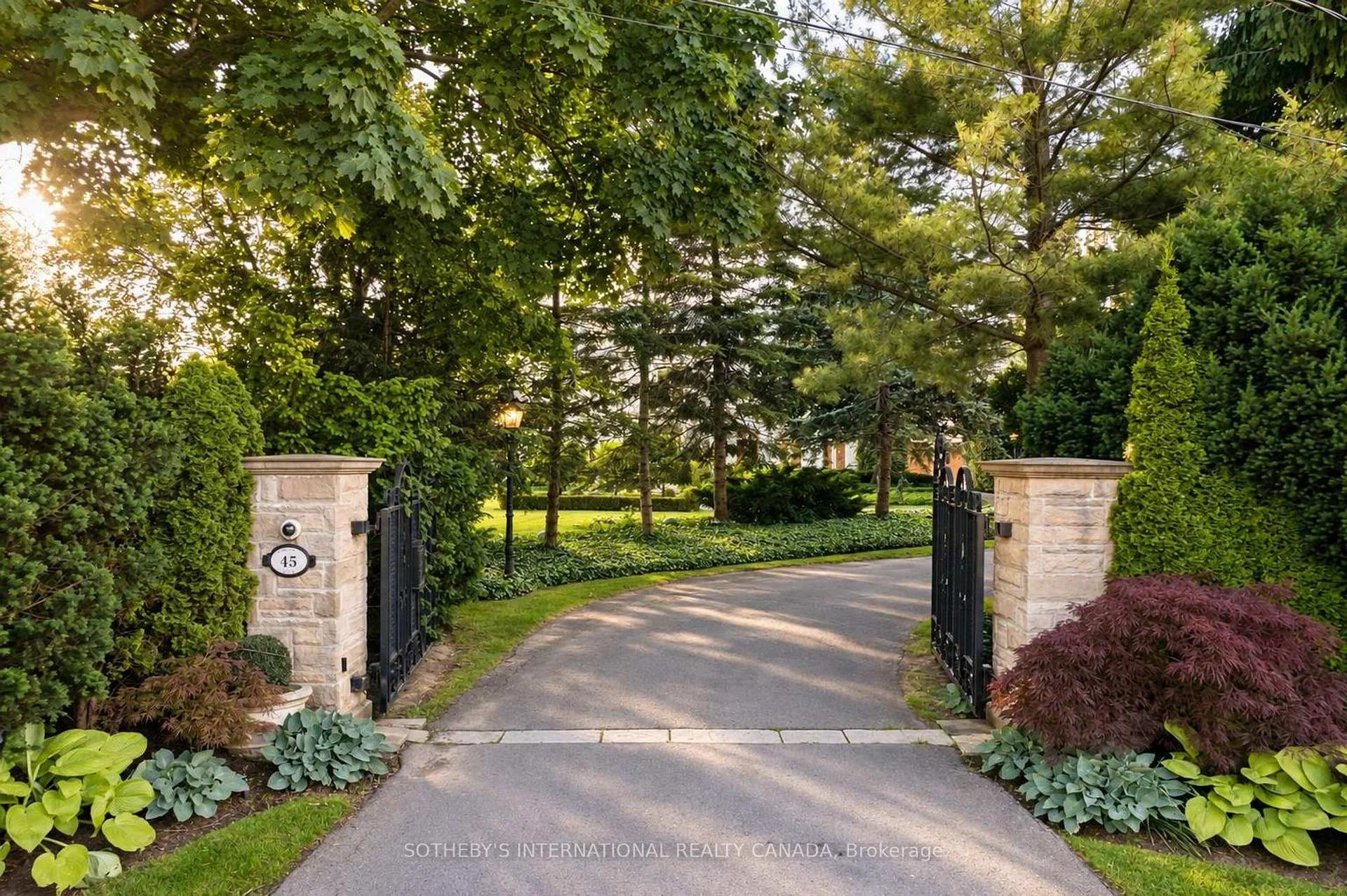 Photo 94 of 45 & 51 Bayview Ridge, North York, Bridle Path-Sunnybrook-York Mills — HOMEH