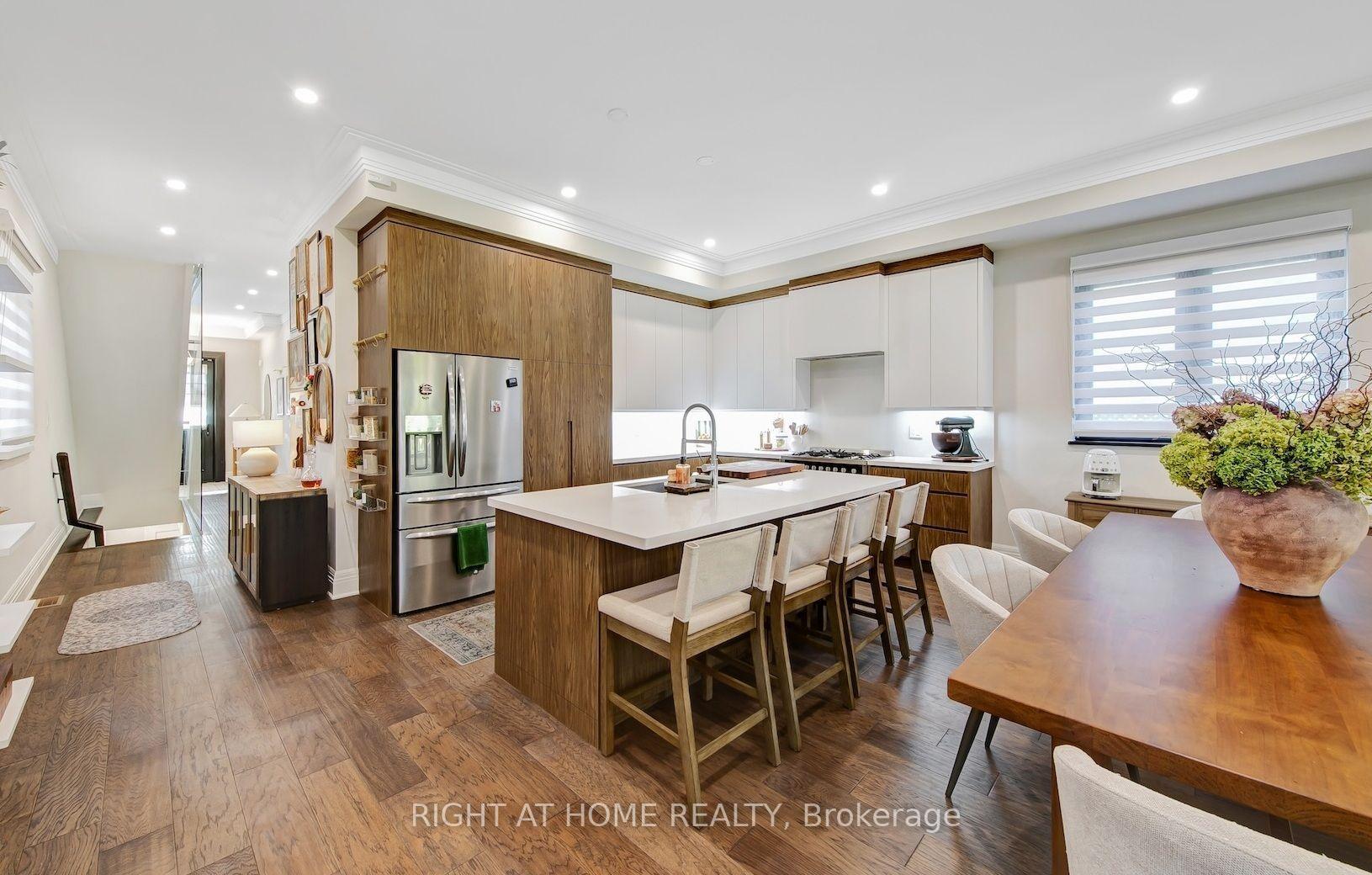 Photo 9 of 1017 Lorne Park Road, Mississauga, Lorne Park — HOMEH