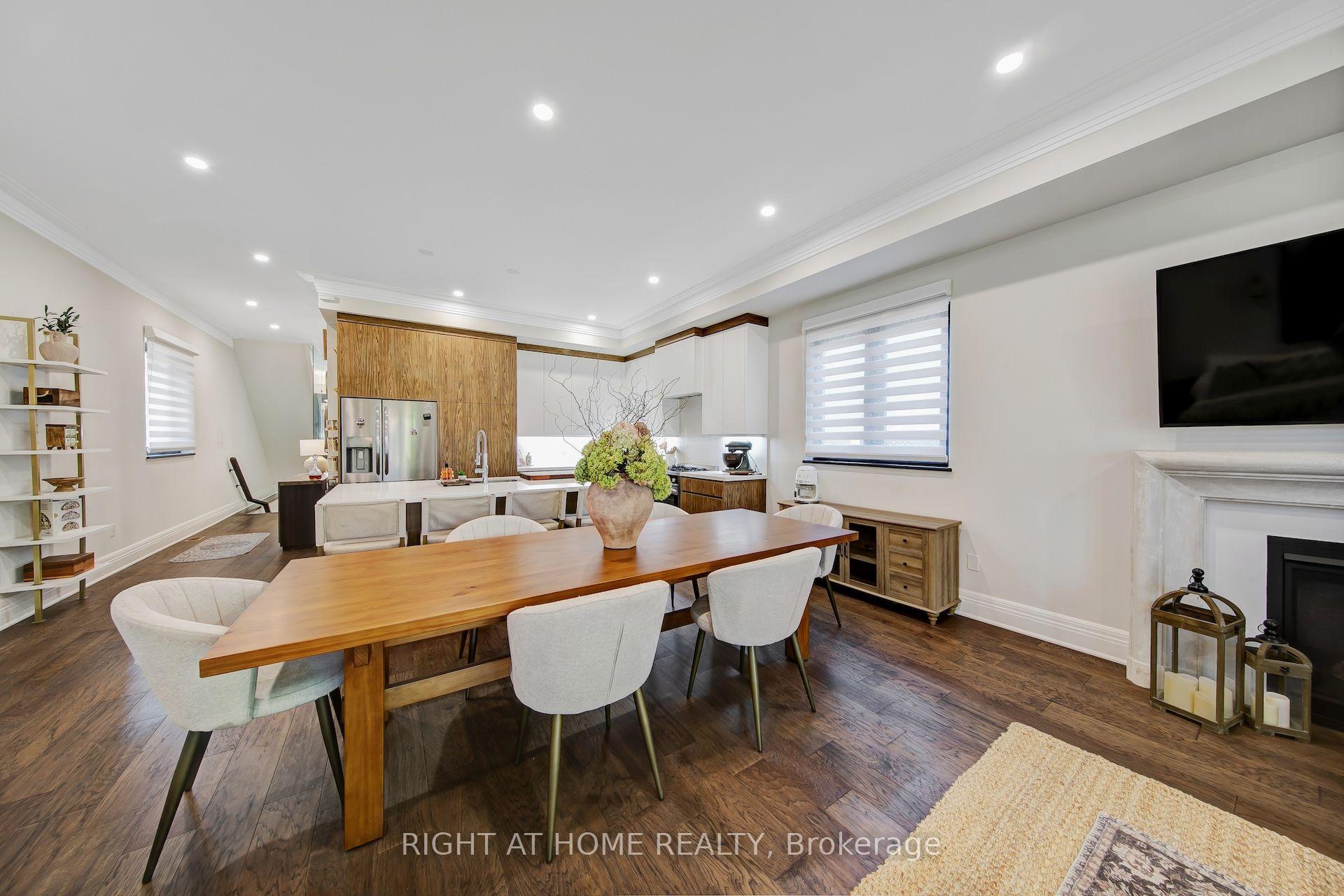 Photo 14 of 1017 Lorne Park Road, Mississauga, Lorne Park — HOMEH
