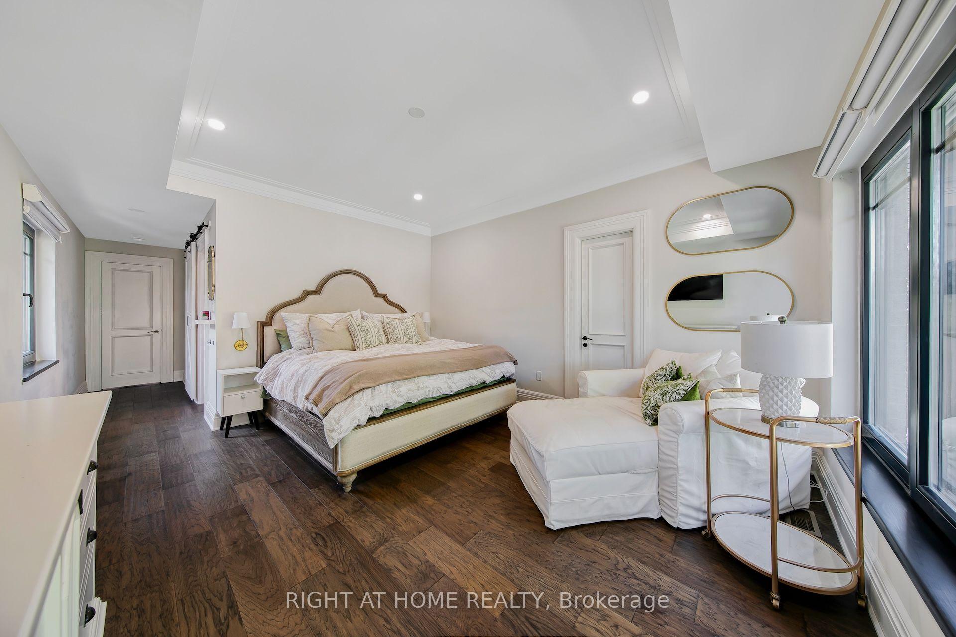 Photo 24 of 1017 Lorne Park Road, Mississauga, Lorne Park — HOMEH