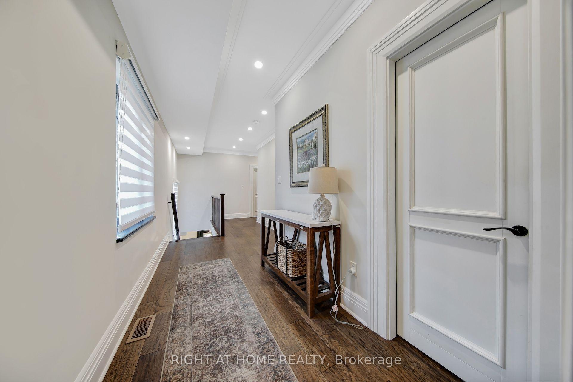 Photo 23 of 1017 Lorne Park Road, Mississauga, Lorne Park — HOMEH