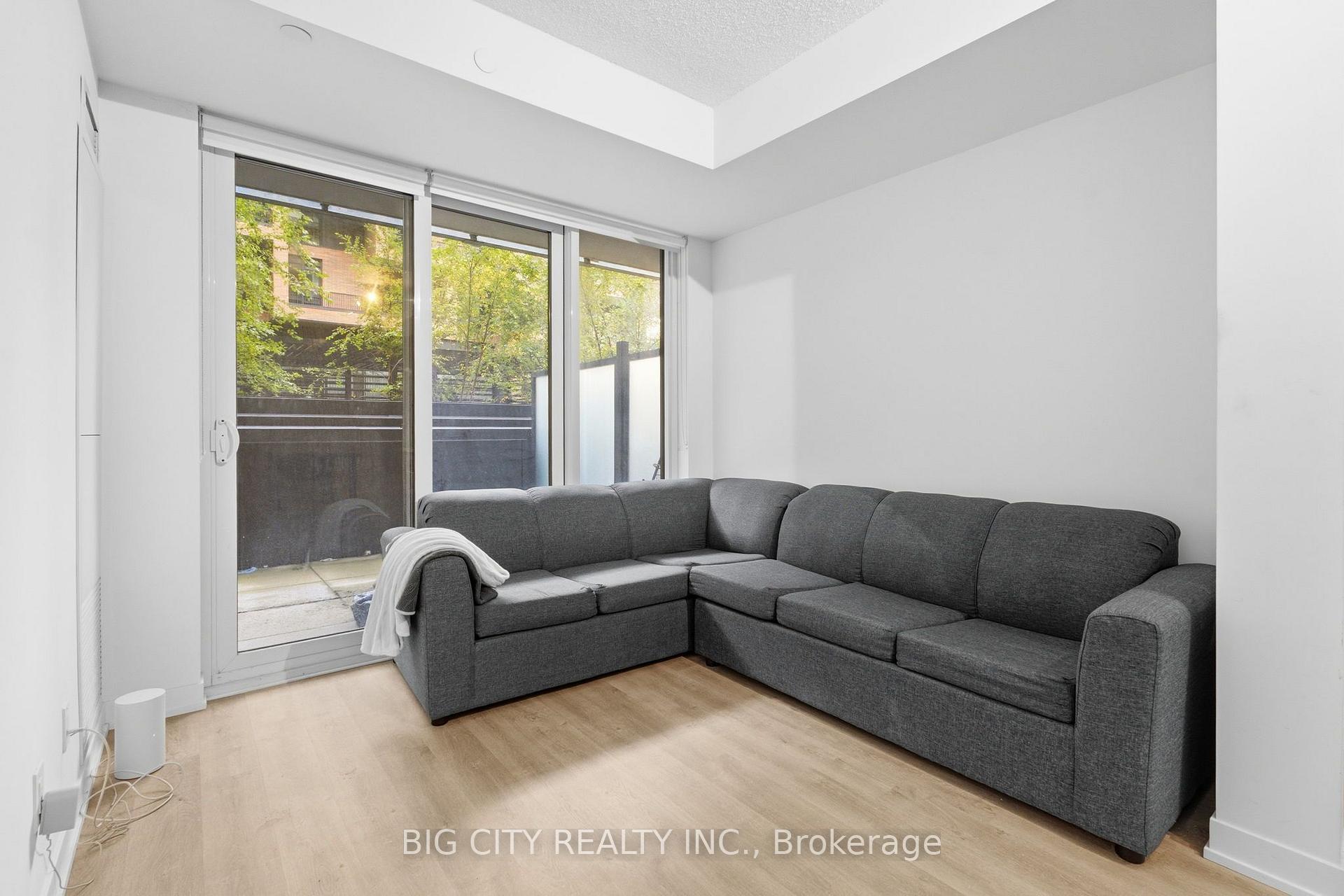 Photo 11 of Unit 506, 8119 Birchmount Road, Markham, Unionville — HOMEH