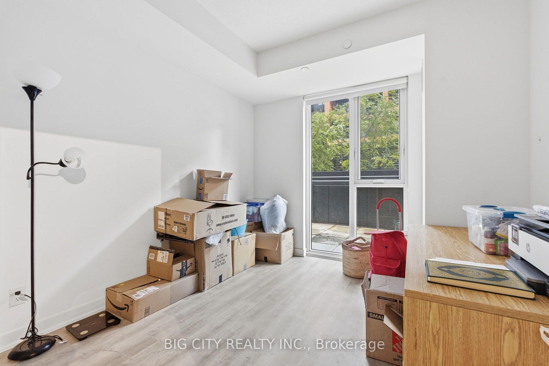 Photo 14 of Unit 506, 8119 Birchmount Road, Markham, Unionville — HOMEH