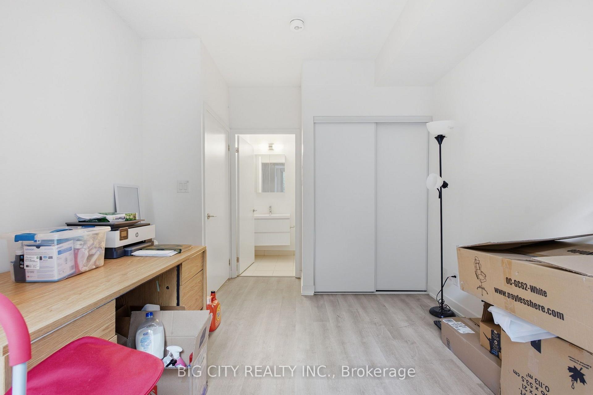 Photo 15 of Unit 506, 8119 Birchmount Road, Markham, Unionville — HOMEH