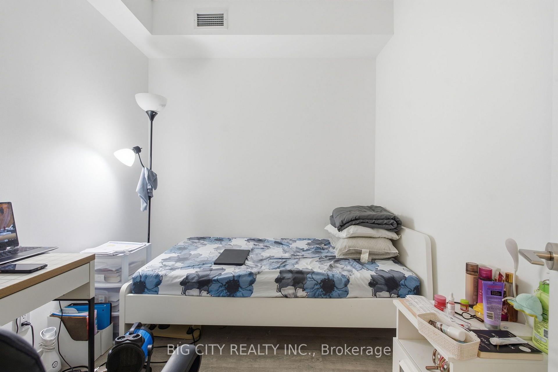 Photo 18 of Unit 506, 8119 Birchmount Road, Markham, Unionville — HOMEH