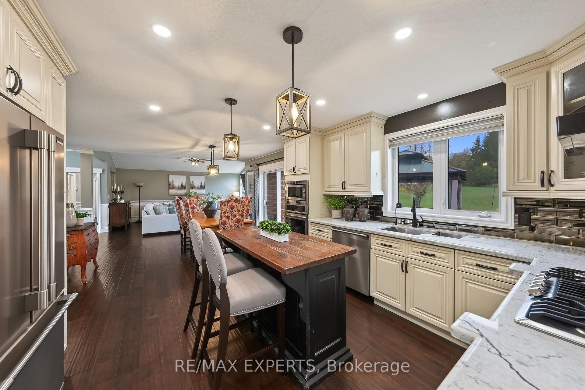 Photo 13 of 10 Limosano Street, Scugog, Rural Scugog — HOMEH