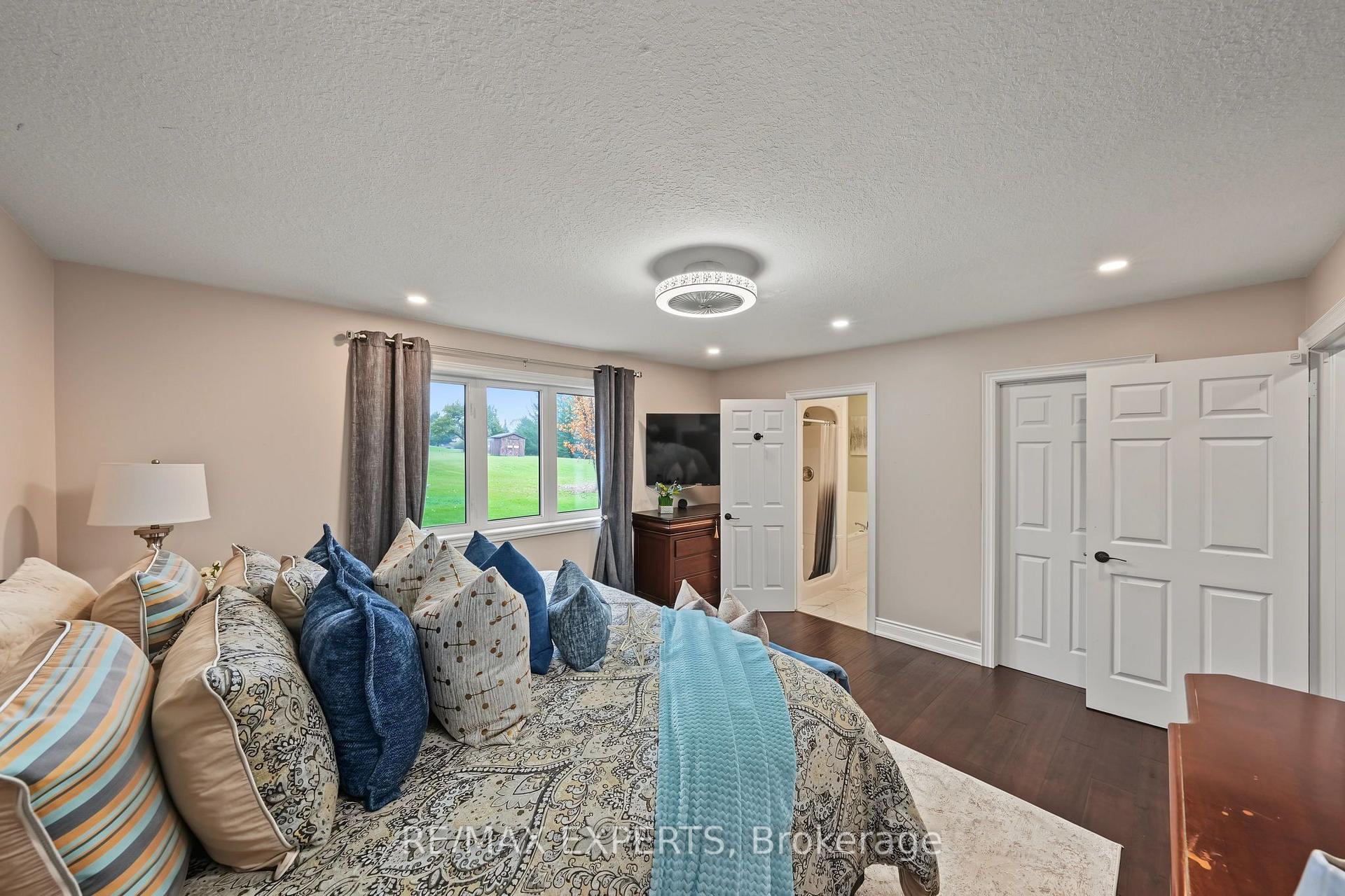 Photo 20 of 10 Limosano Street, Scugog, Rural Scugog — HOMEH