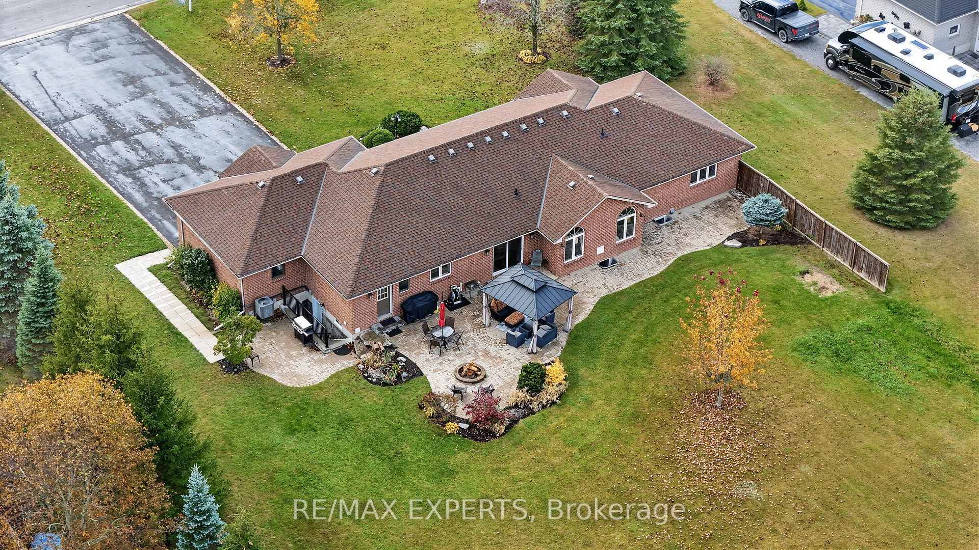 Photo 46 of 10 Limosano Street, Scugog, Rural Scugog — HOMEH