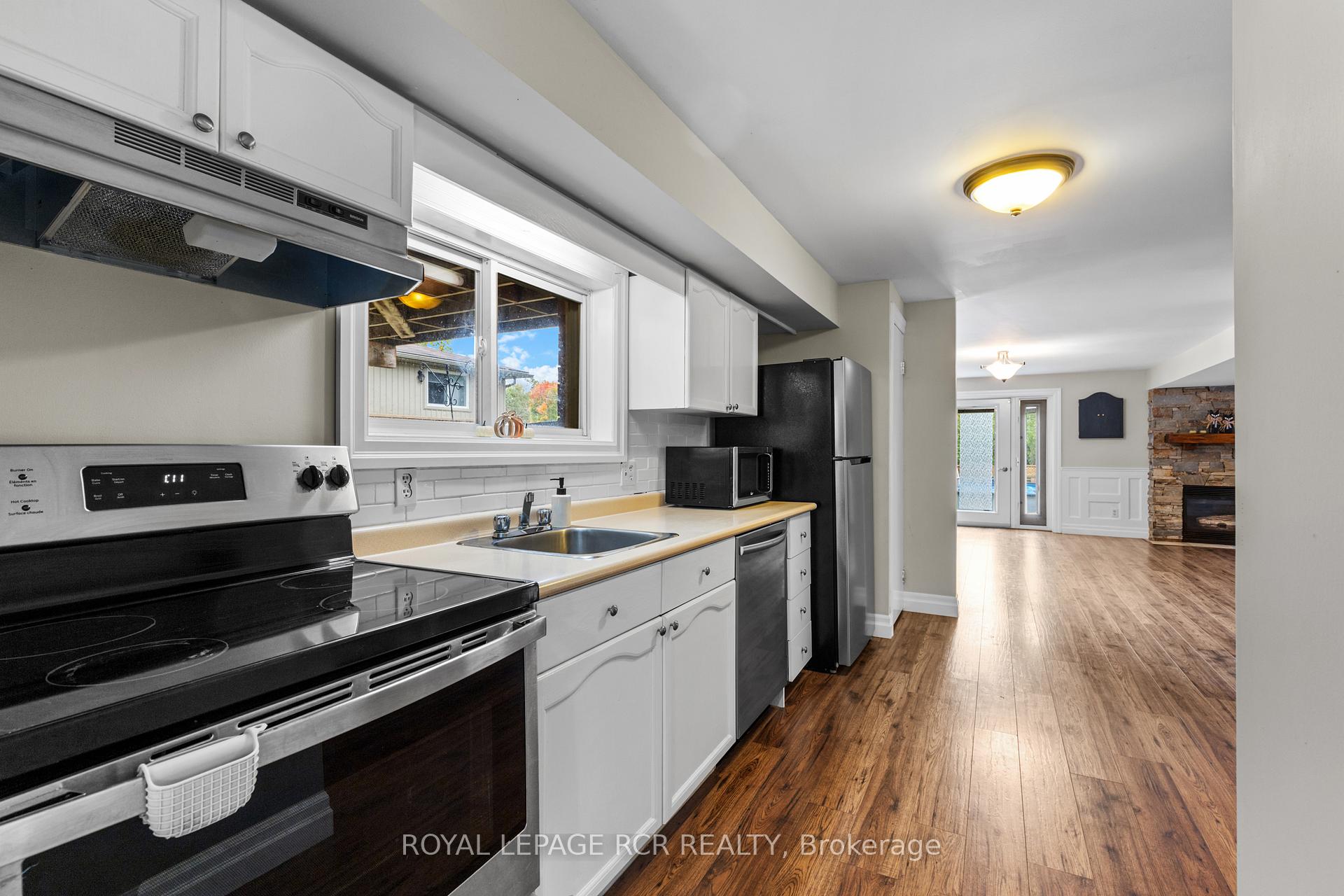Photo 22 of 56 Wilson Crescent, Centre Wellington, Elora/Salem — HOMEH