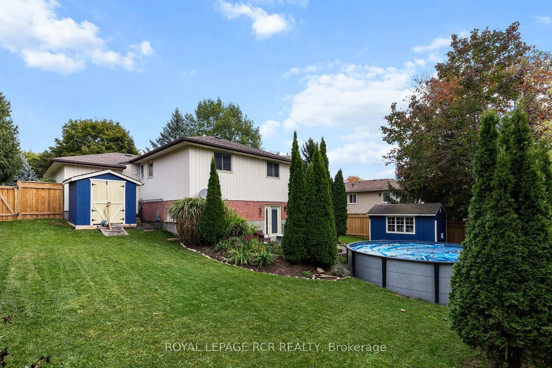 Photo 46 of 56 Wilson Crescent, Centre Wellington, Elora/Salem — HOMEH