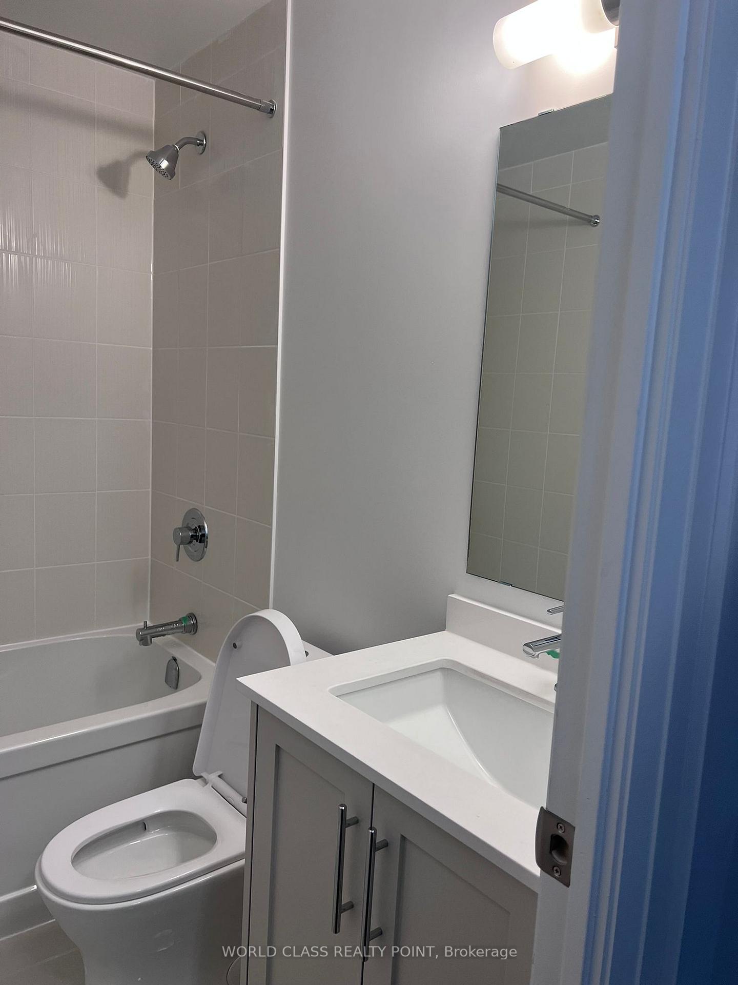 Photo 3 of Unit 408, 20 Gatineau Drive, Vaughan, Beverley Glen — HOMEH