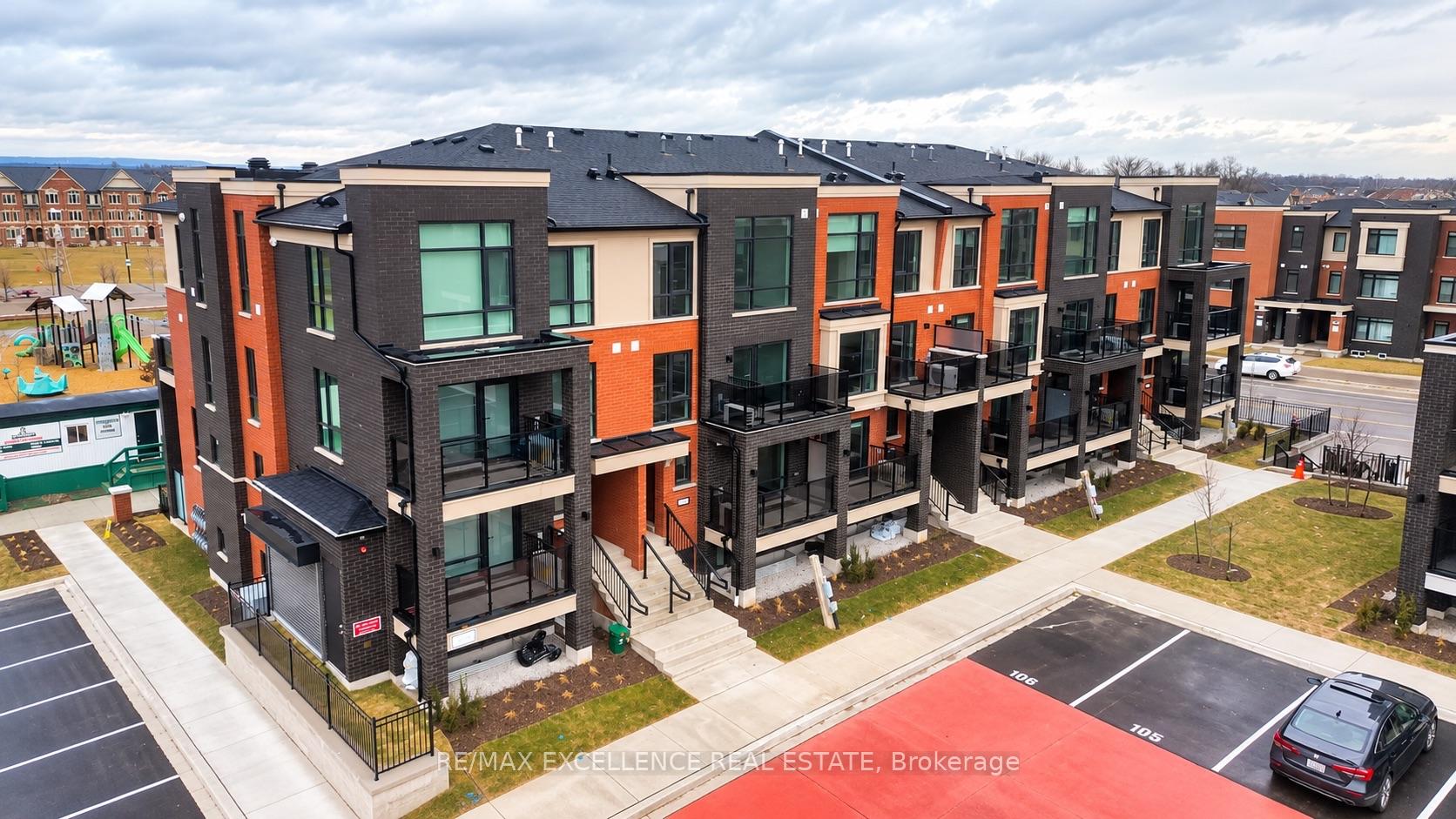 Photo 6 of Unit 10, 55 Romilly Avenue, Brampton, Northwest Brampton — HOMEH