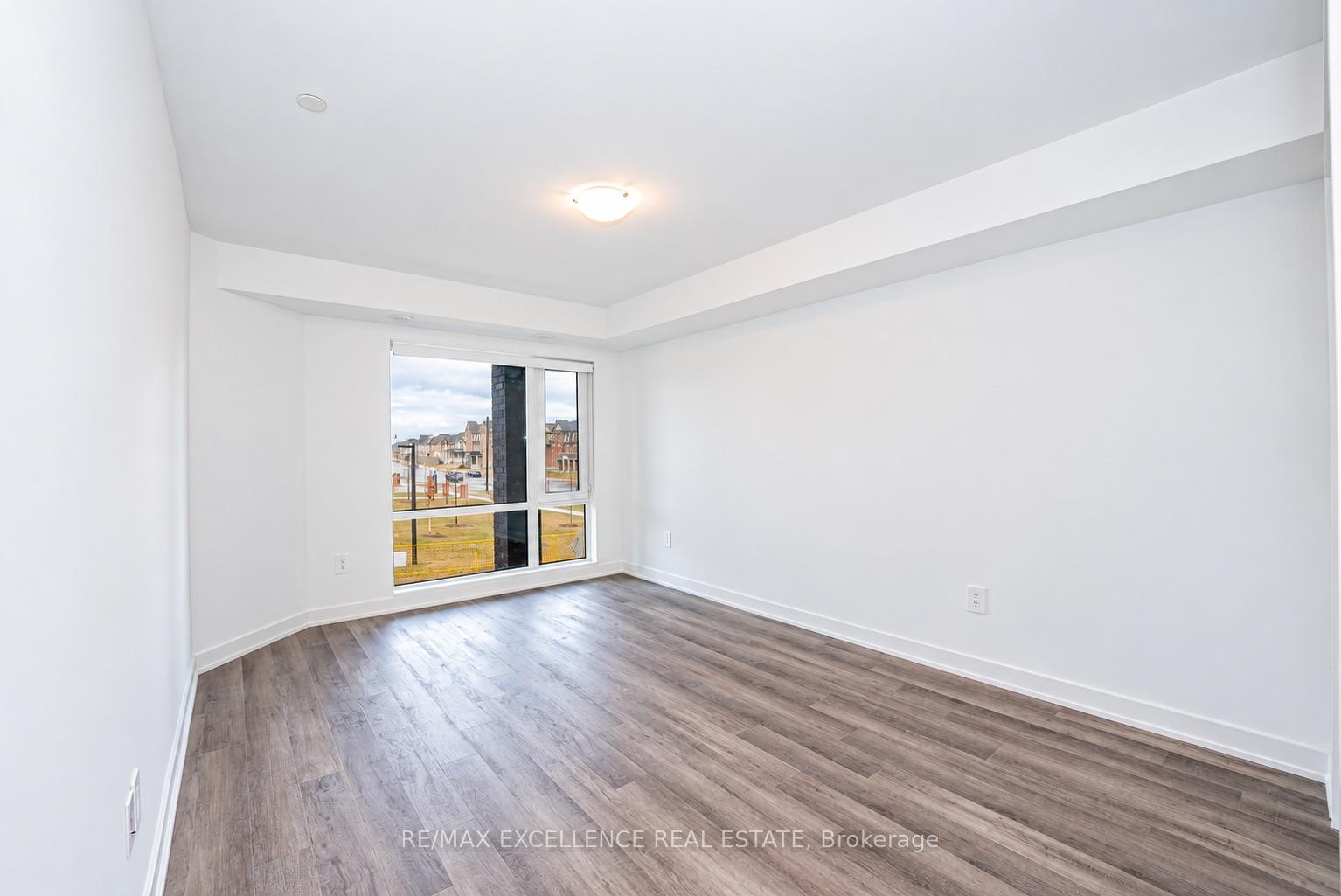 Photo 13 of Unit 10, 55 Romilly Avenue, Brampton, Northwest Brampton — HOMEH