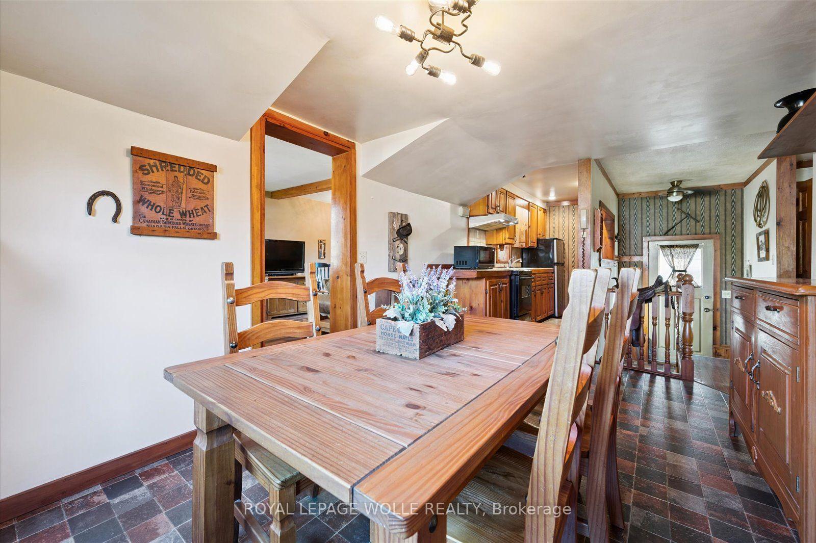 Photo 13 of 465 Karn Street, Kitchener, Victoria Hills — HOMEH