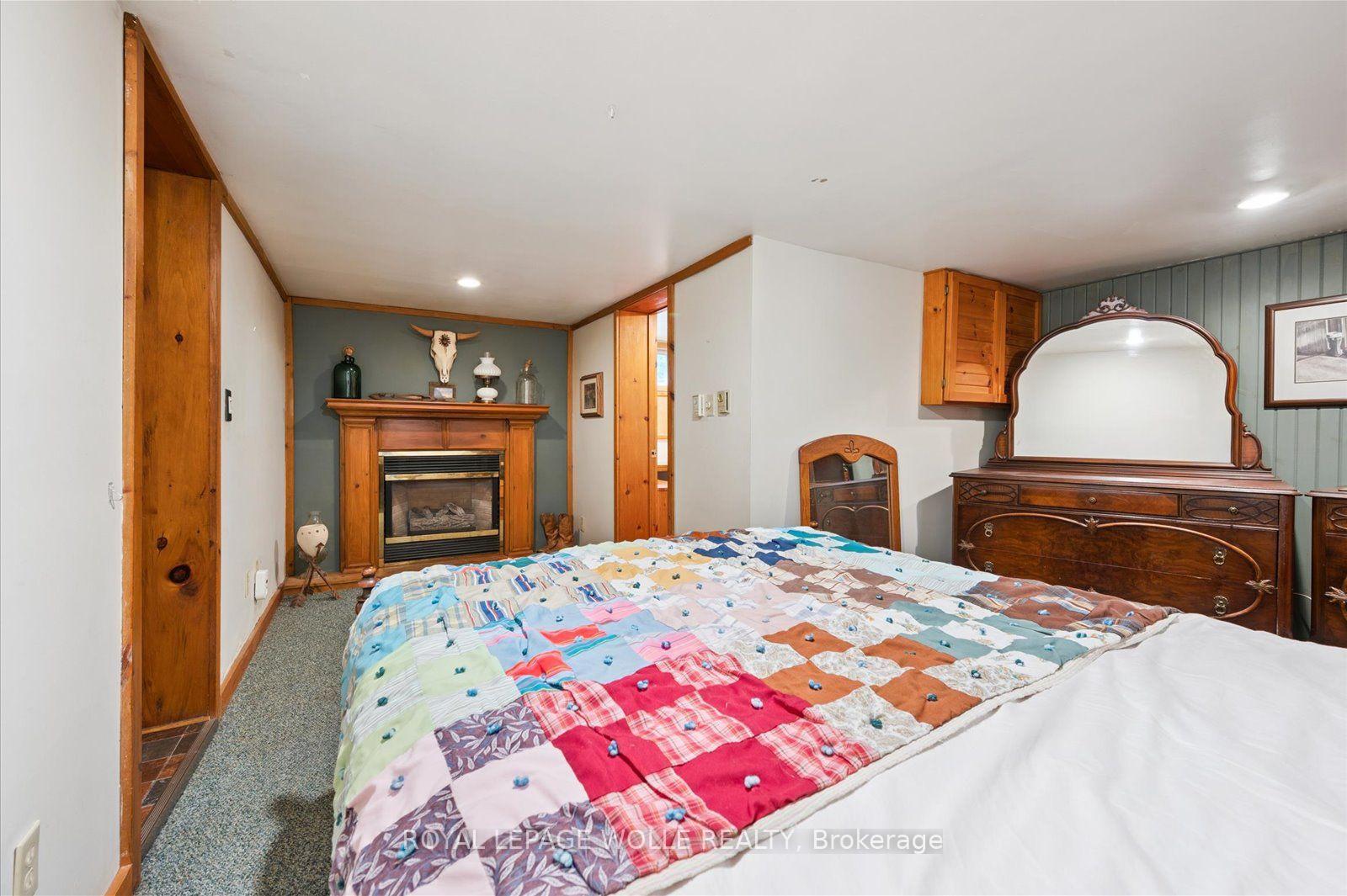 Photo 24 of 465 Karn Street, Kitchener, Victoria Hills — HOMEH