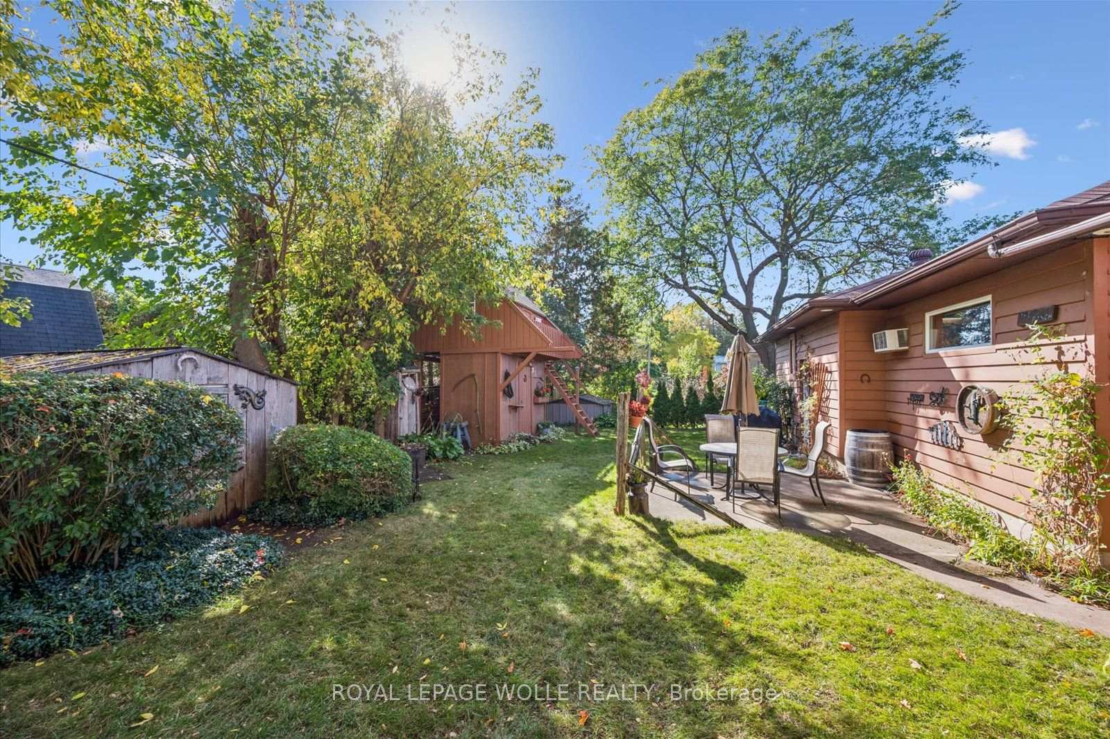 Photo 29 of 465 Karn Street, Kitchener, Victoria Hills — HOMEH
