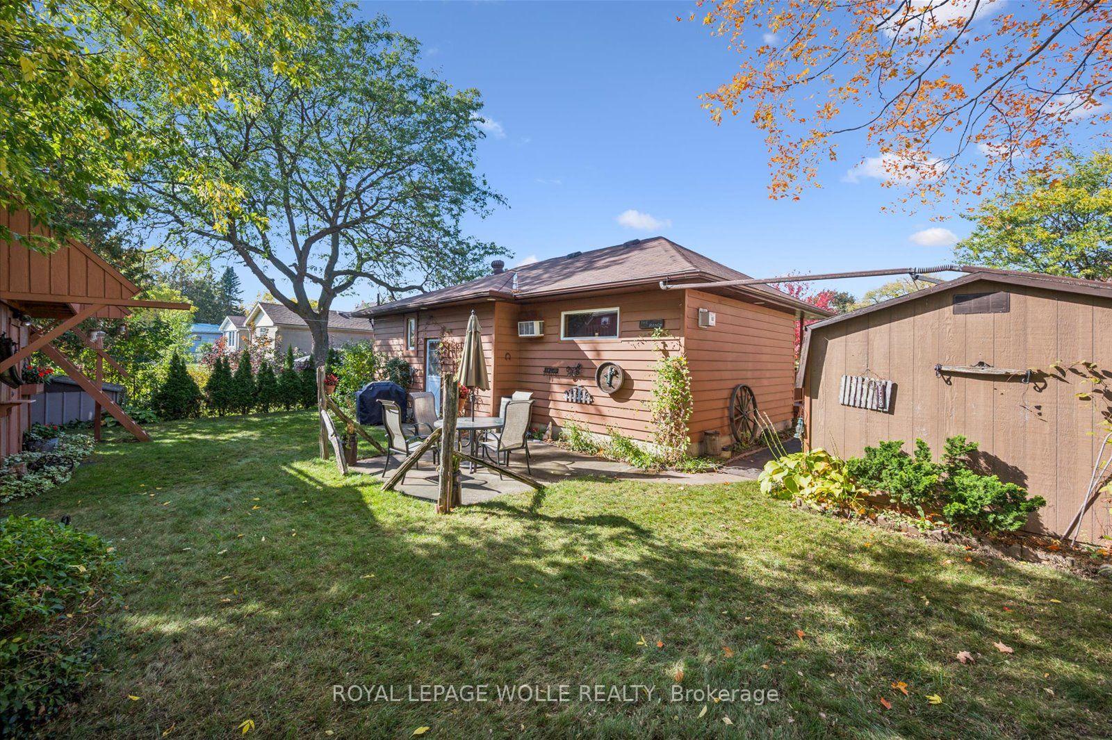 Photo 30 of 465 Karn Street, Kitchener, Victoria Hills — HOMEH