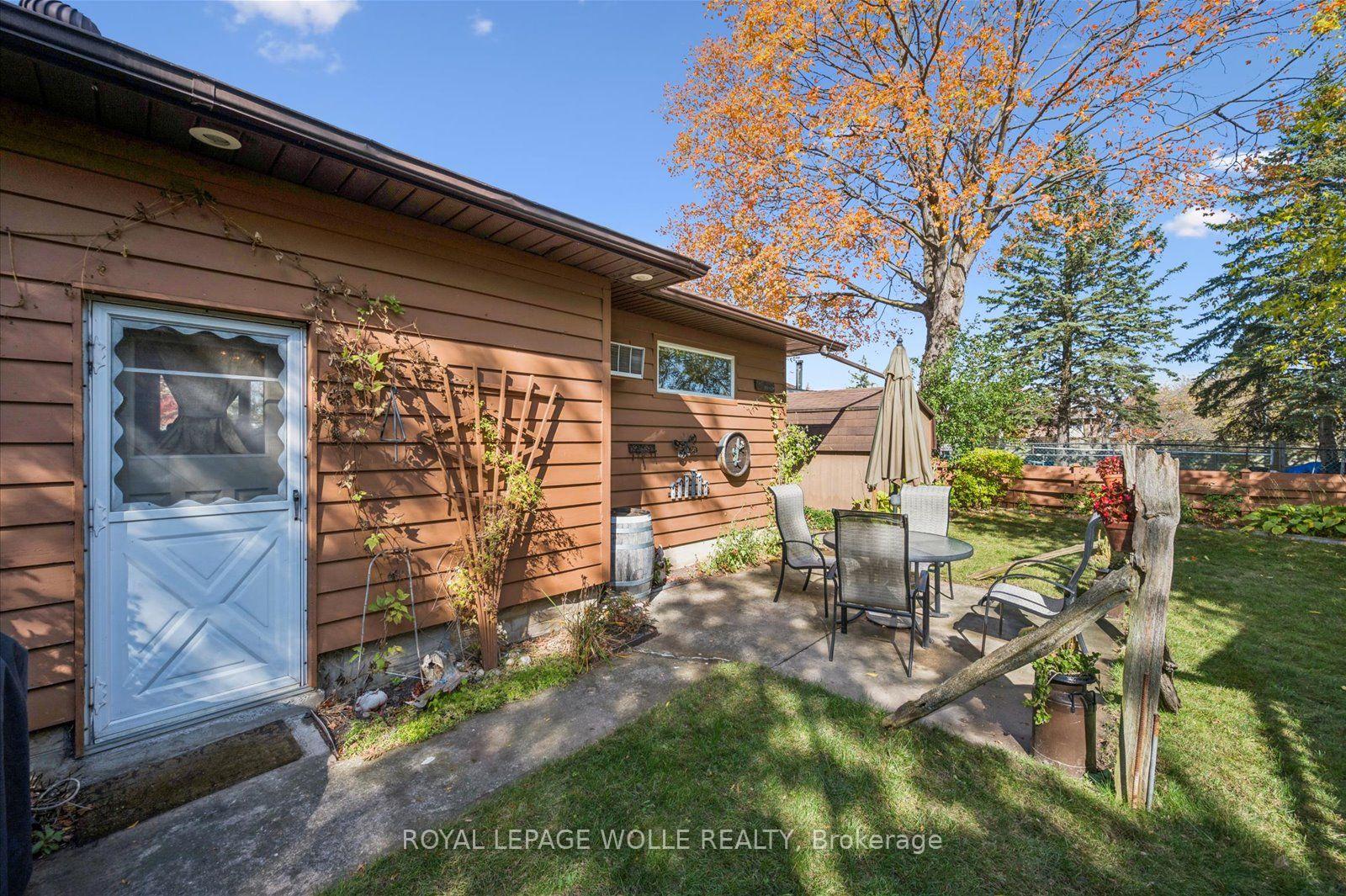Photo 31 of 465 Karn Street, Kitchener, Victoria Hills — HOMEH