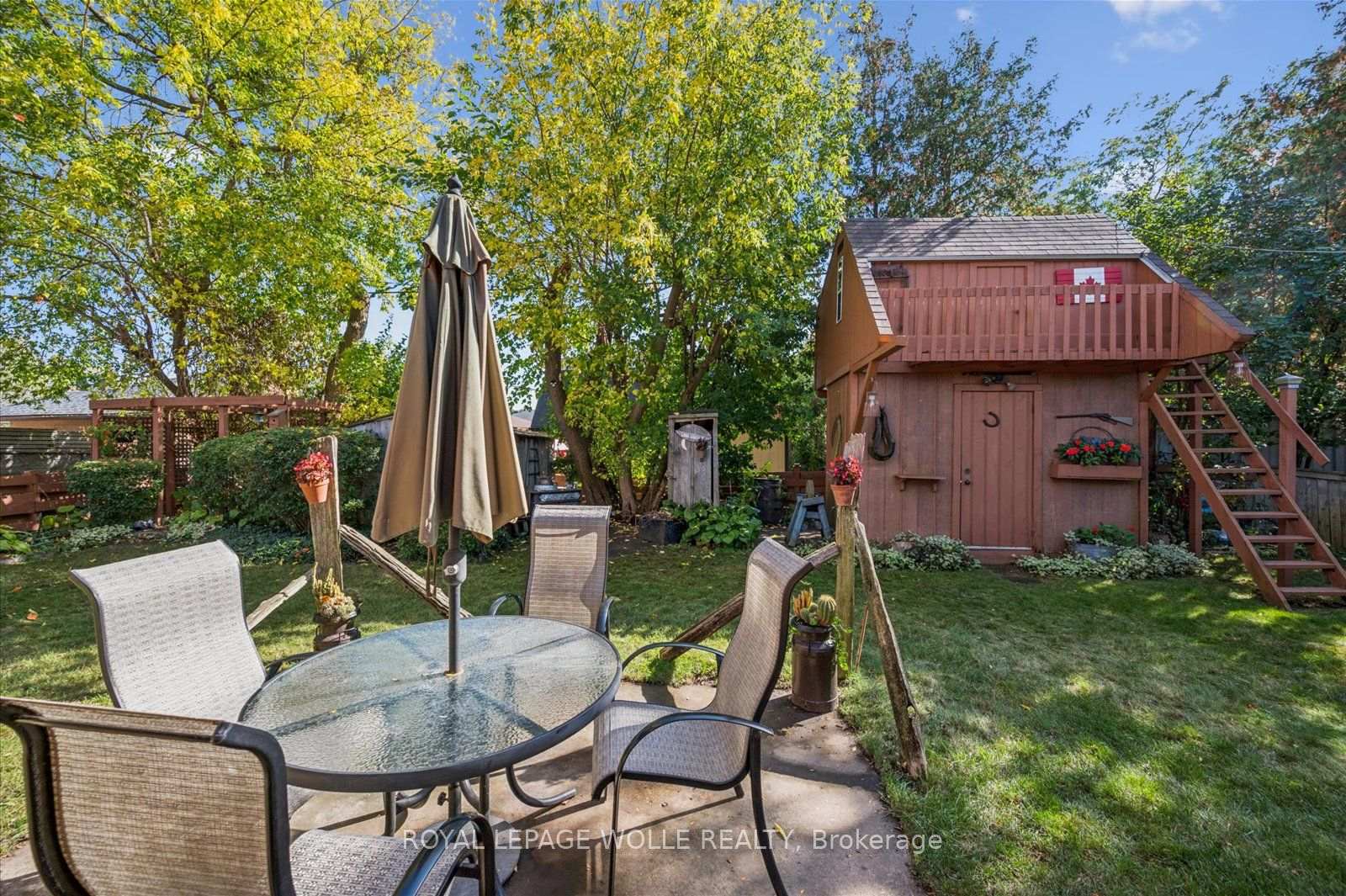 Photo 32 of 465 Karn Street, Kitchener, Victoria Hills — HOMEH